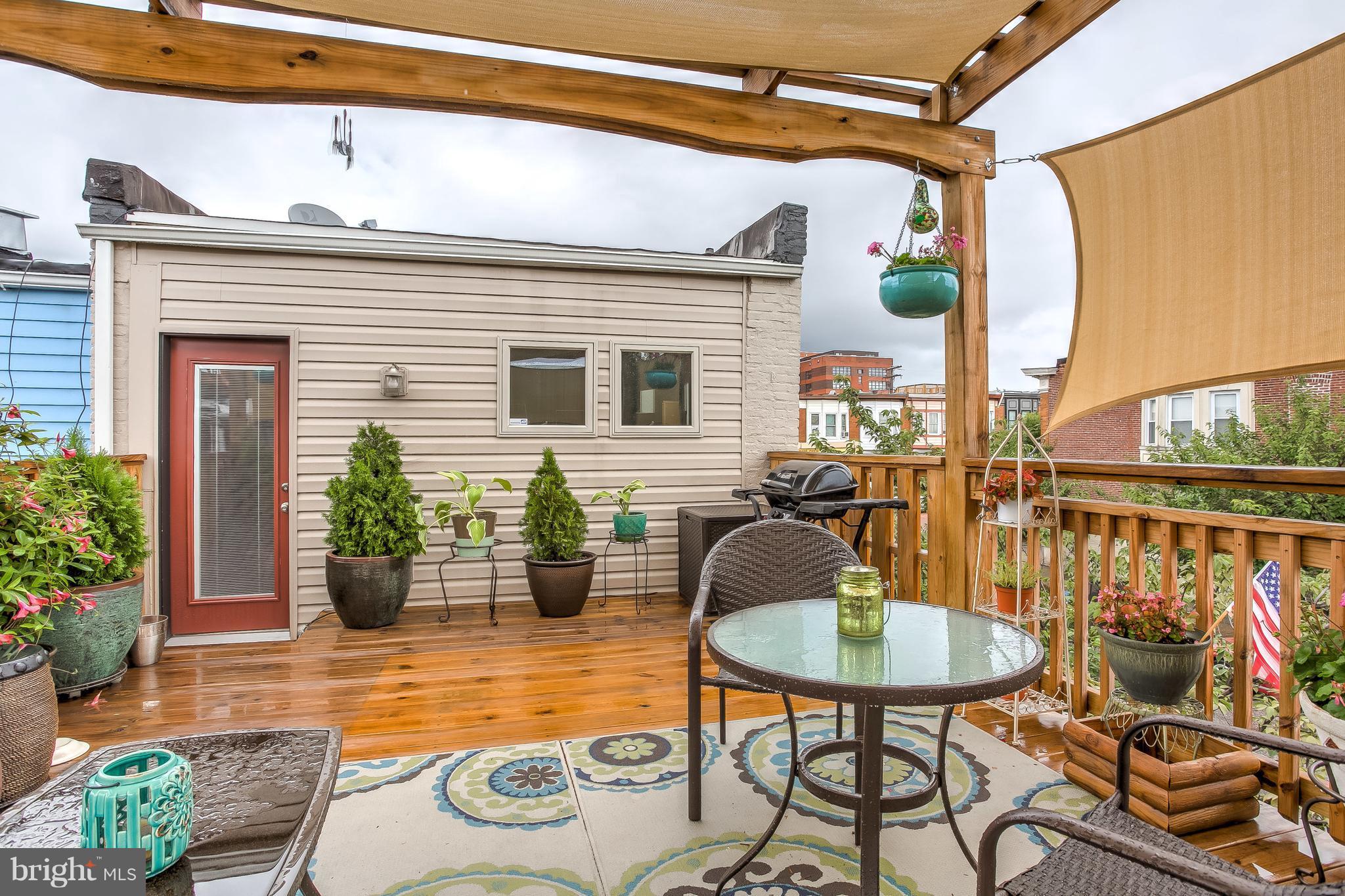 HIGHLANDTOWN - Residential