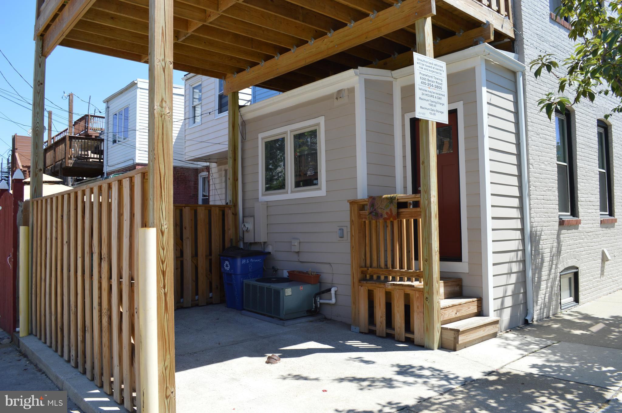 HIGHLANDTOWN - Residential