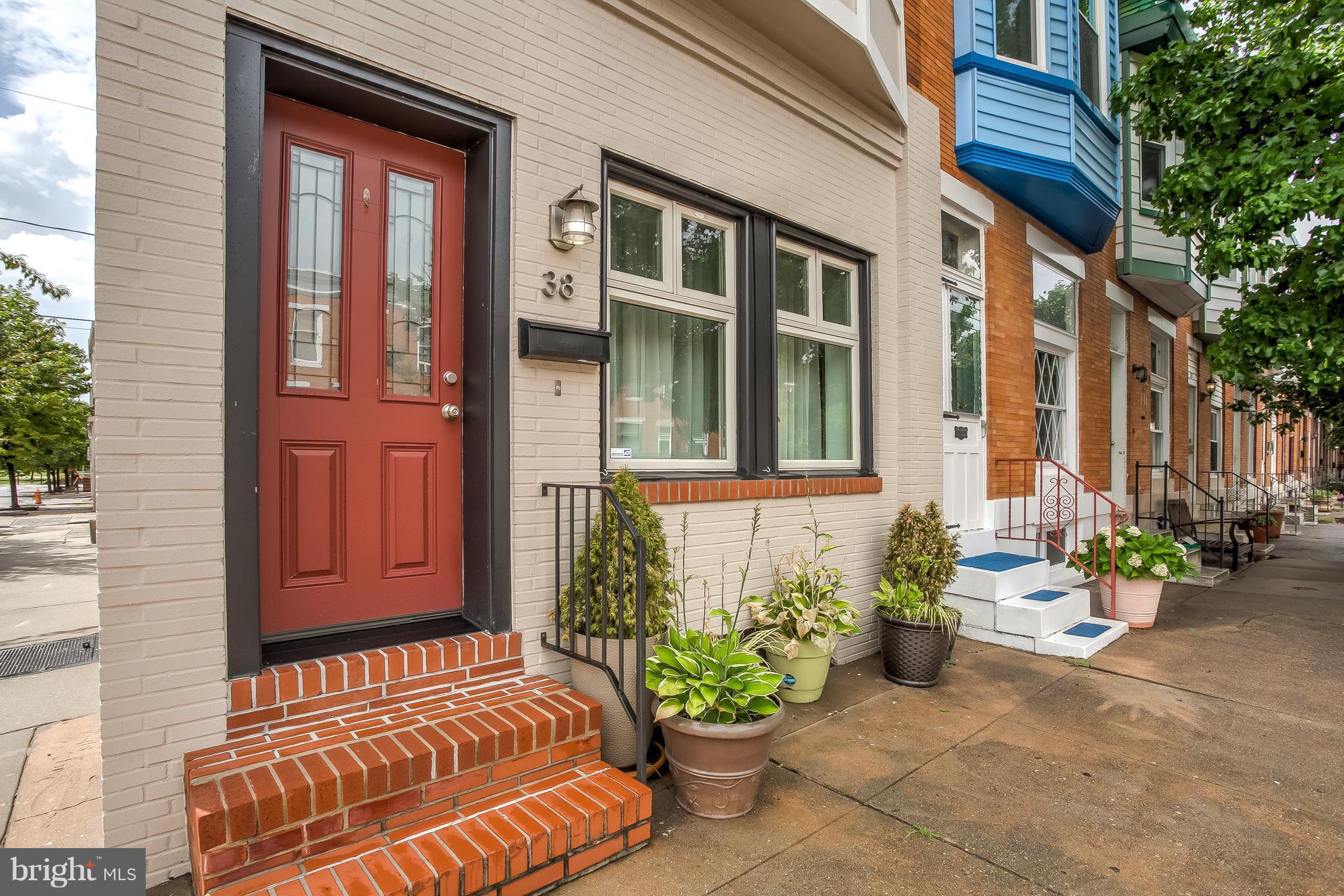 HIGHLANDTOWN - Residential