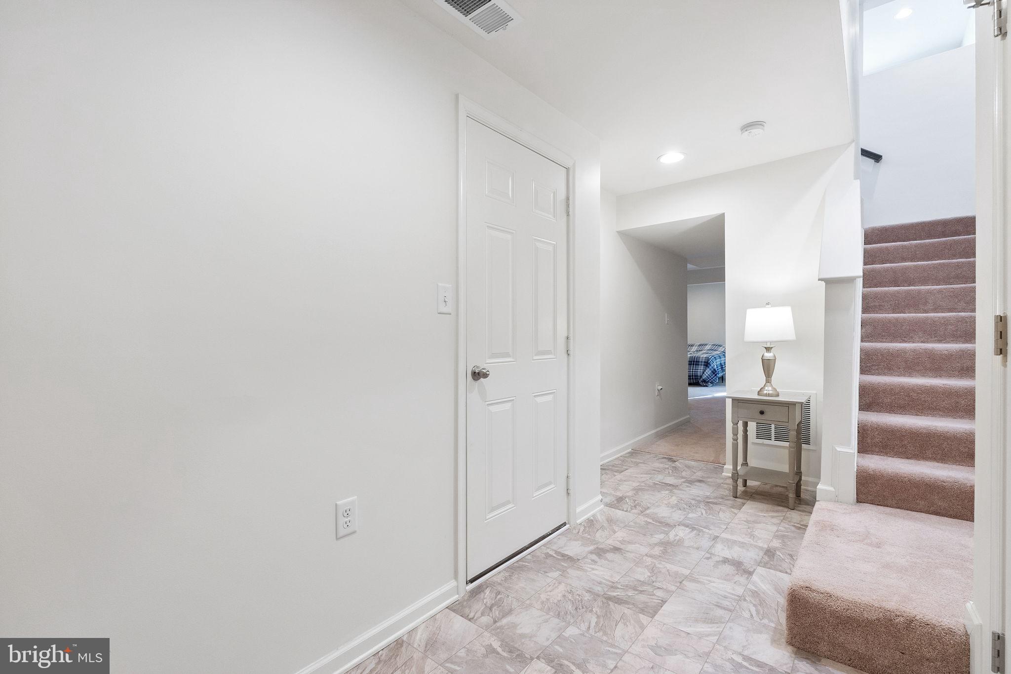 BRIAR RUN - Residential