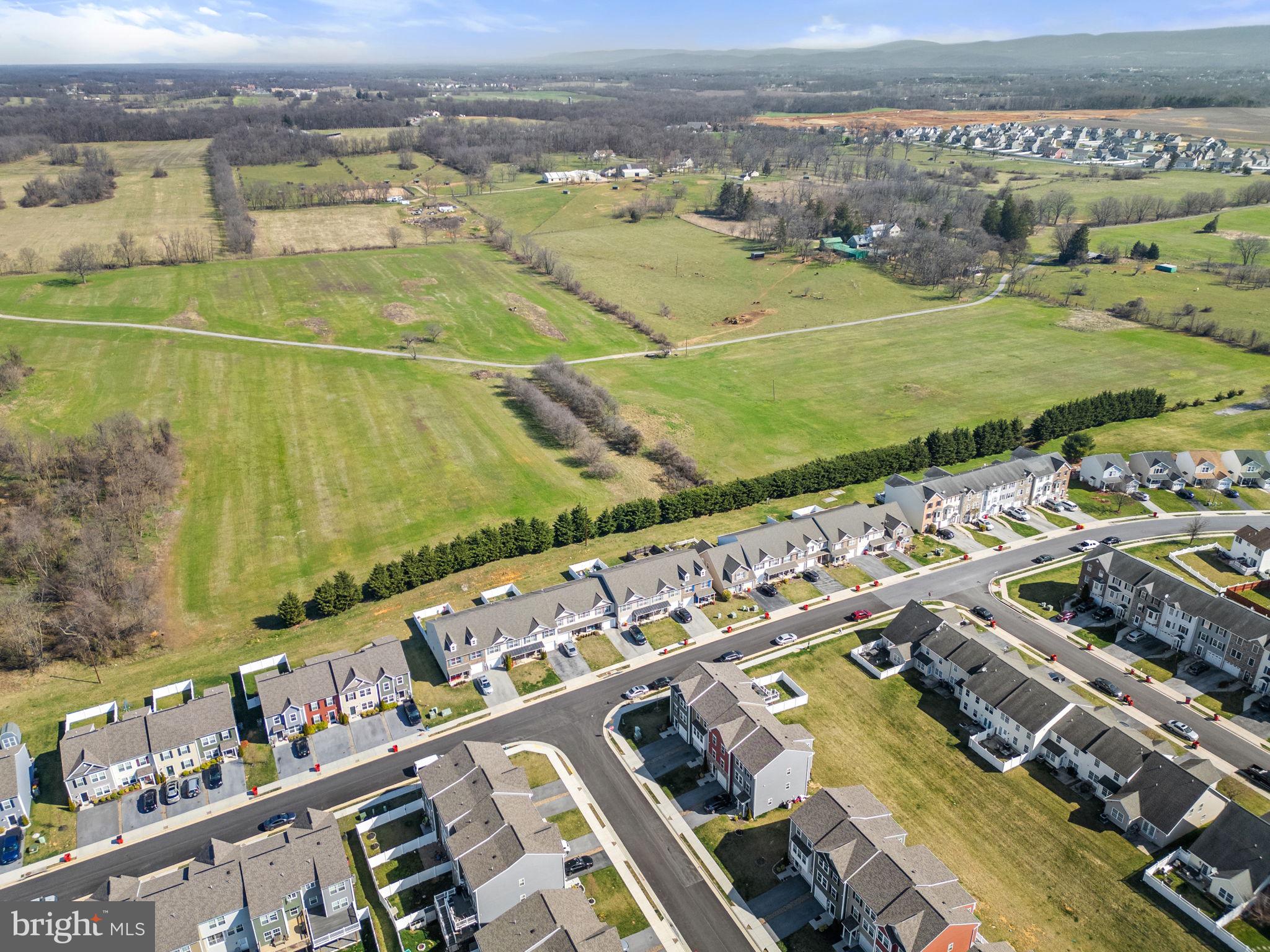 BRIAR RUN - Residential