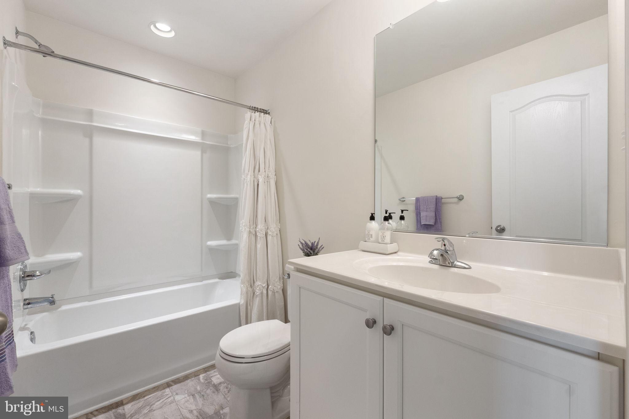 BRIAR RUN - Residential