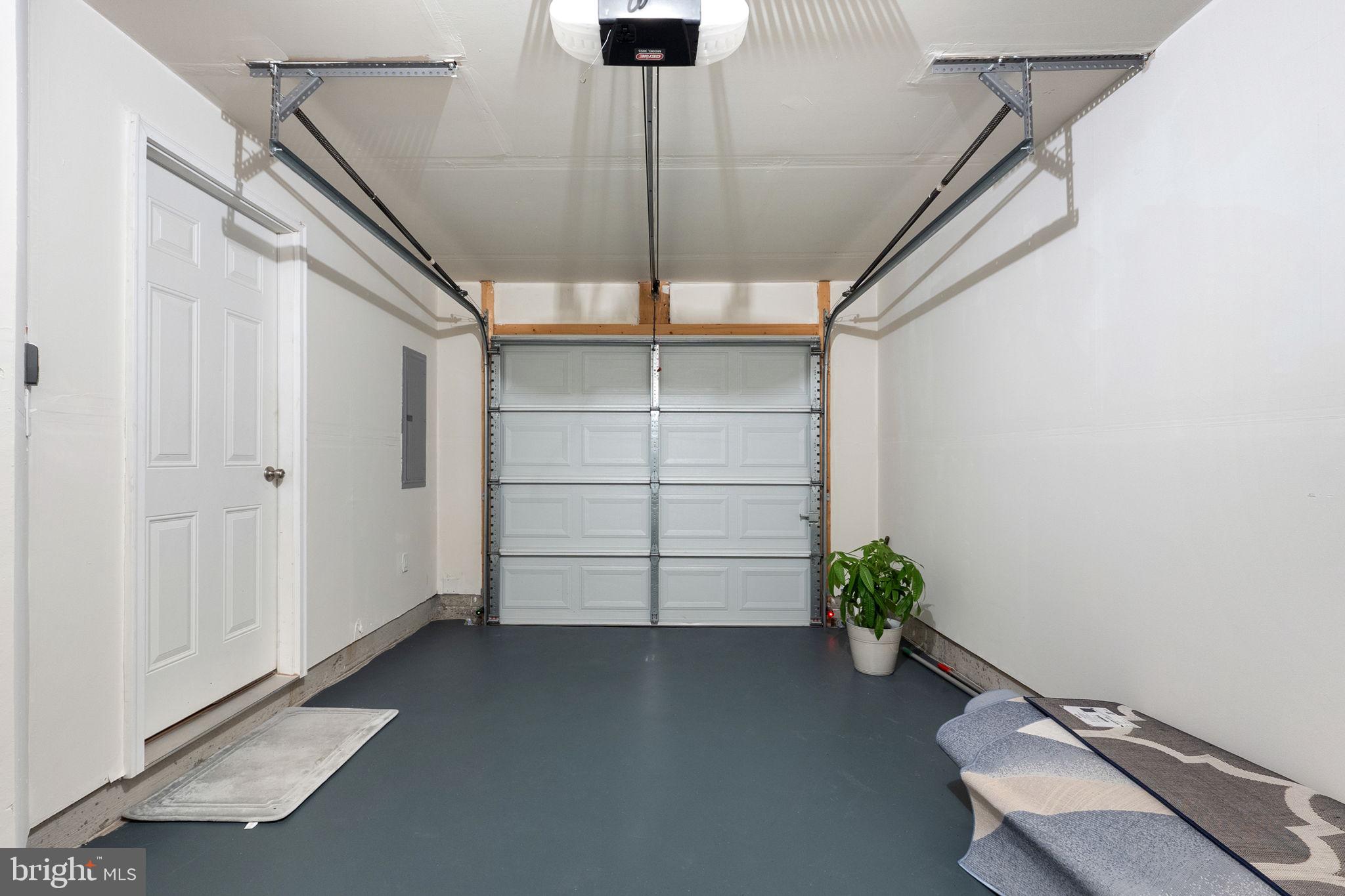 BRIAR RUN - Residential