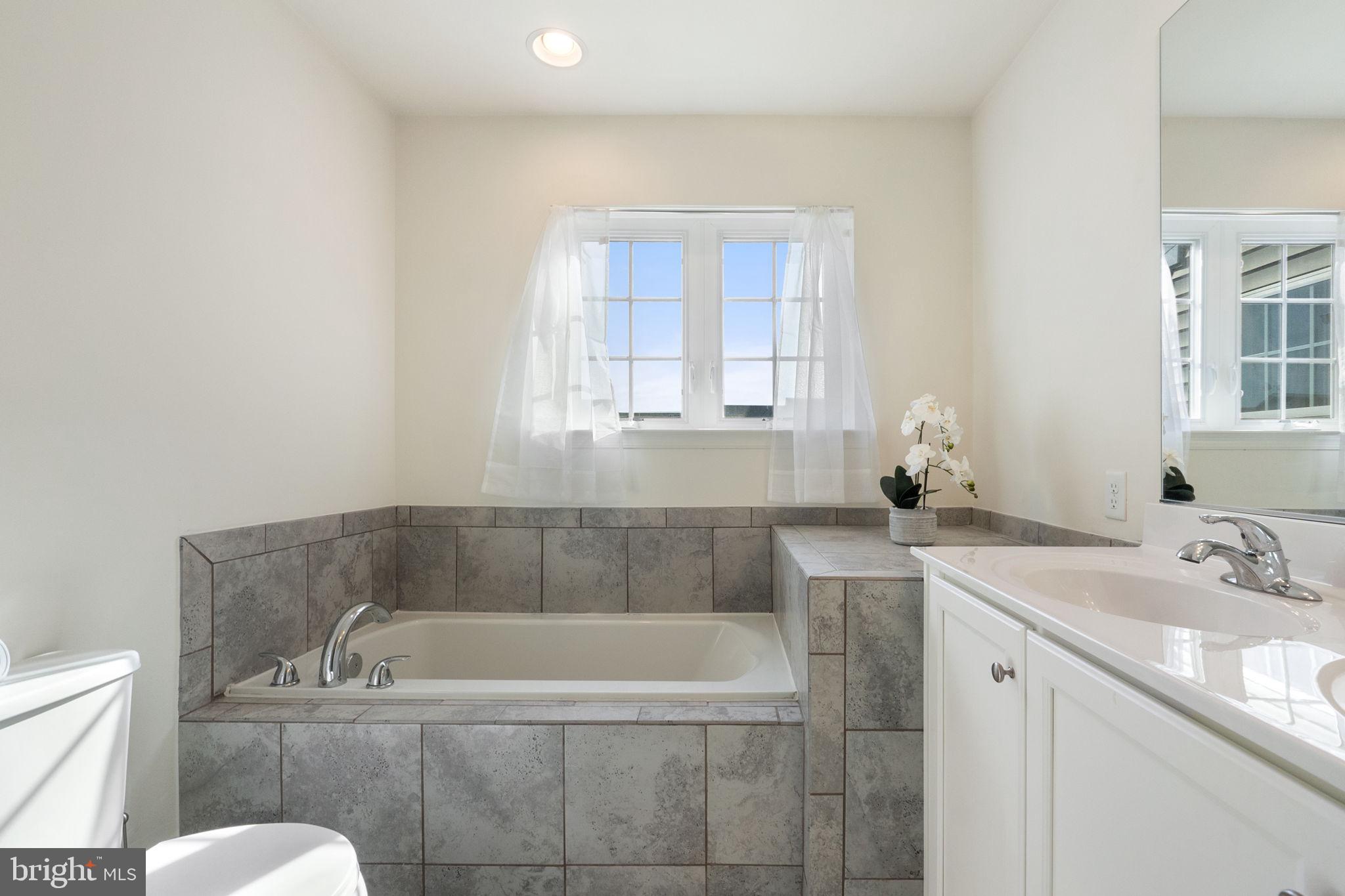 BRIAR RUN - Residential