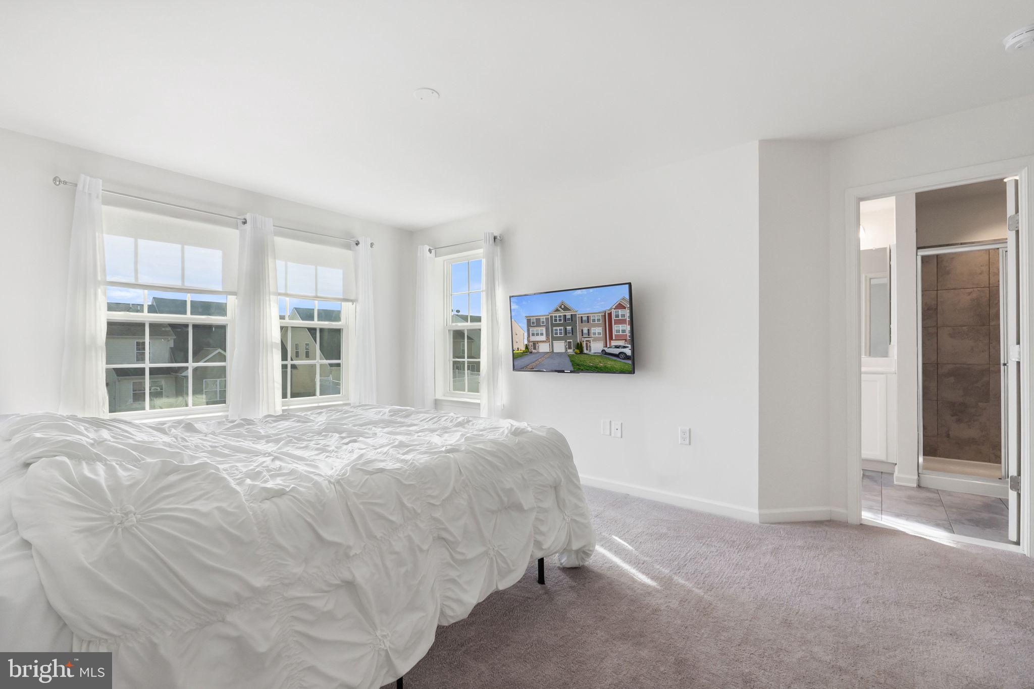 BRIAR RUN - Residential