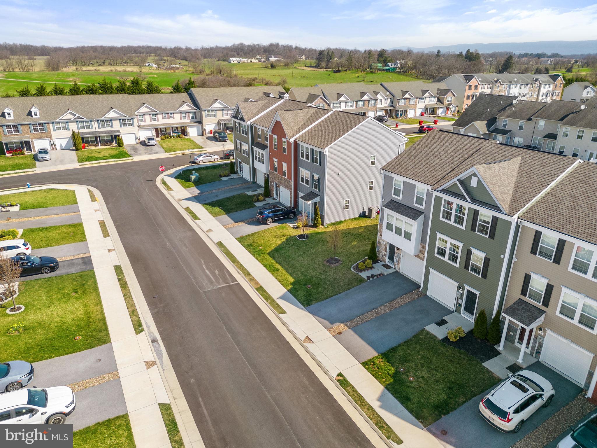 BRIAR RUN - Residential