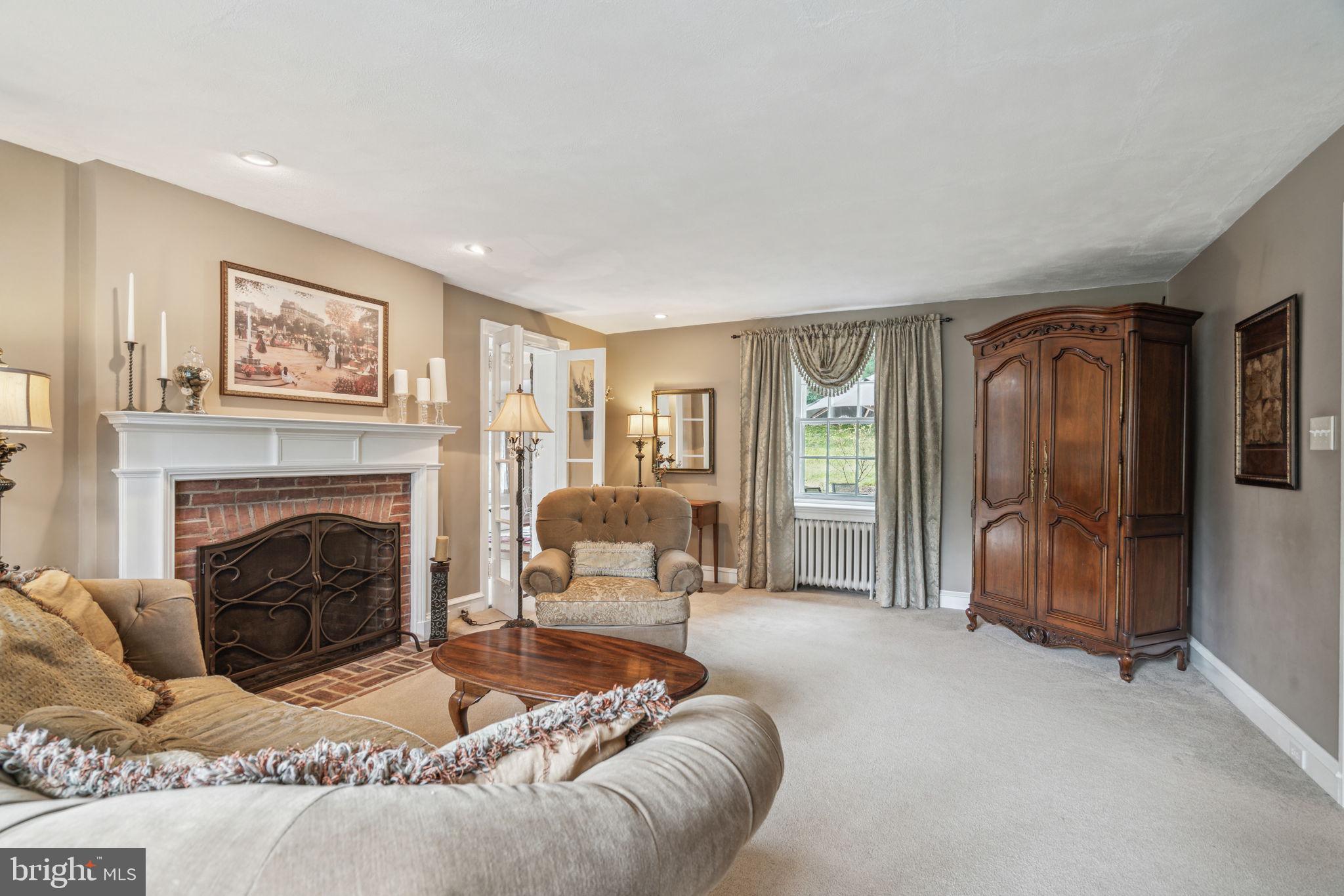 HIGHLAND FARMS - Residential
