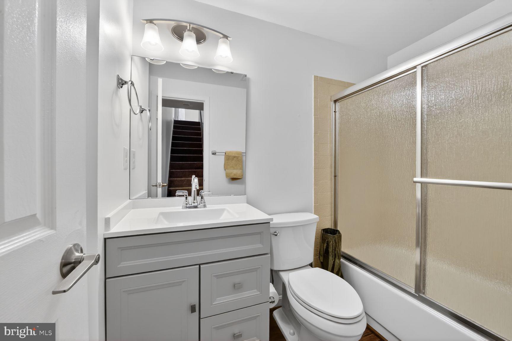 6309 CHIMNEY WOOD COURT