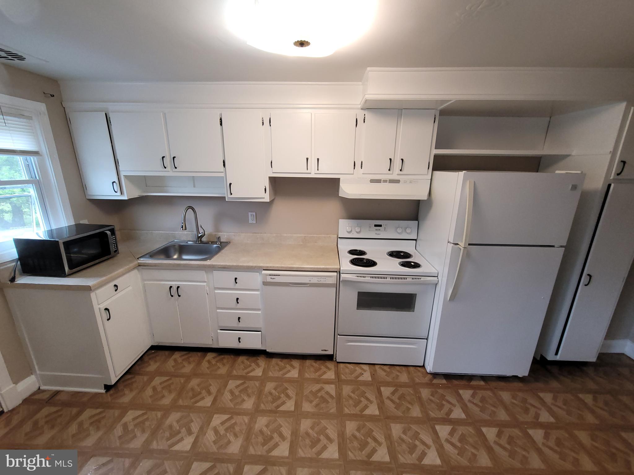 HILLENDALE - Residential