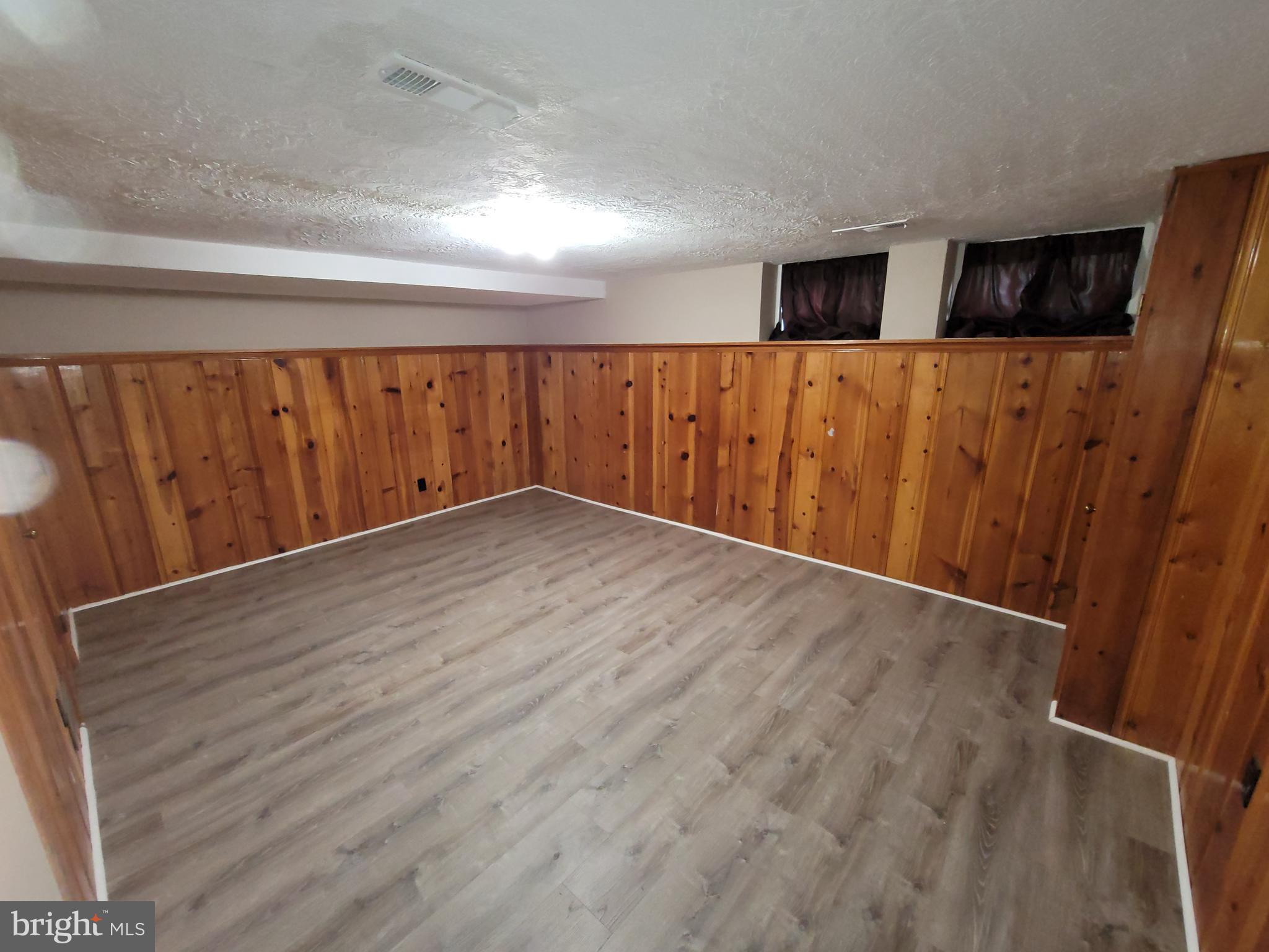 HILLENDALE - Residential