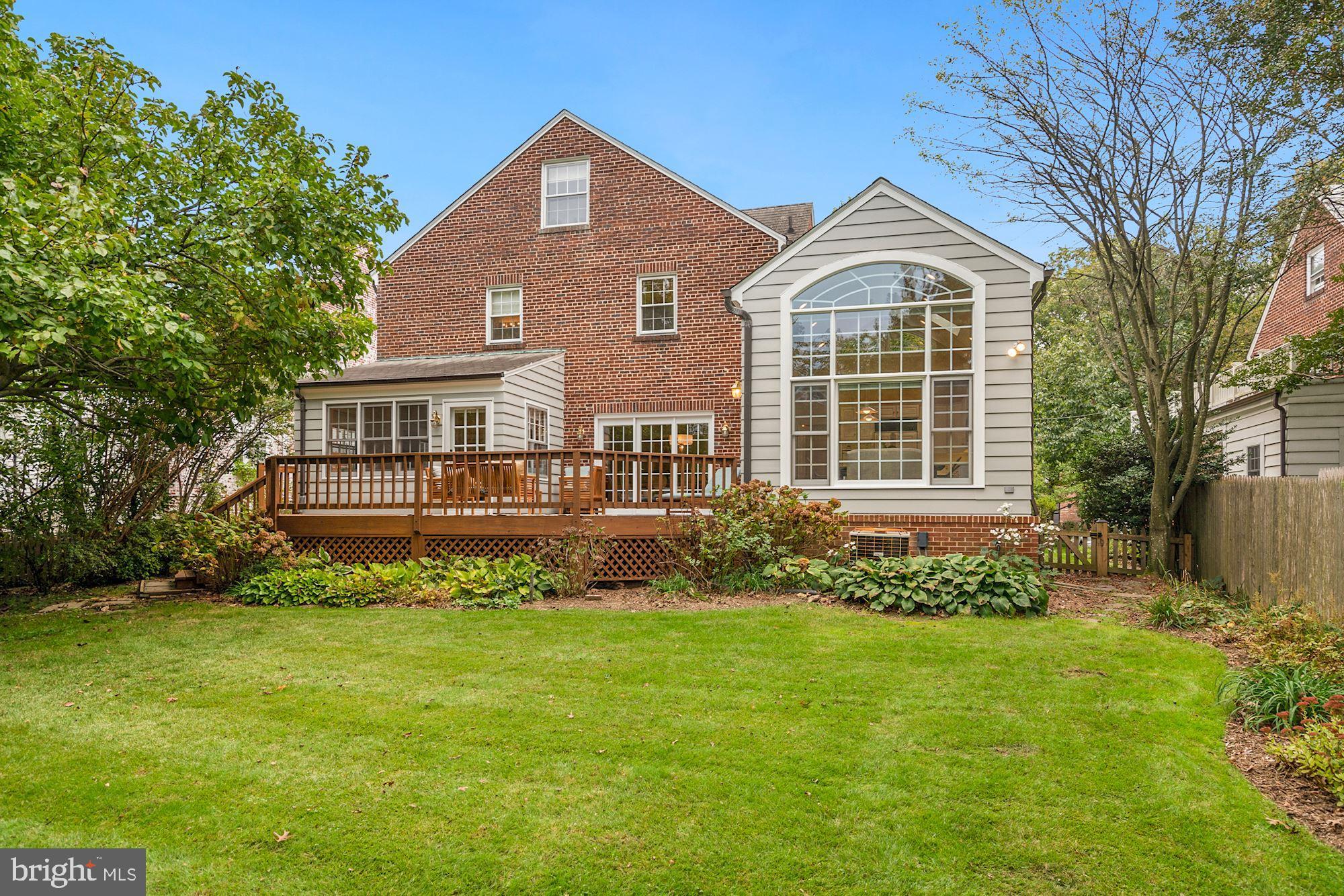 CHEVY CHASE VILLAGE - Residential