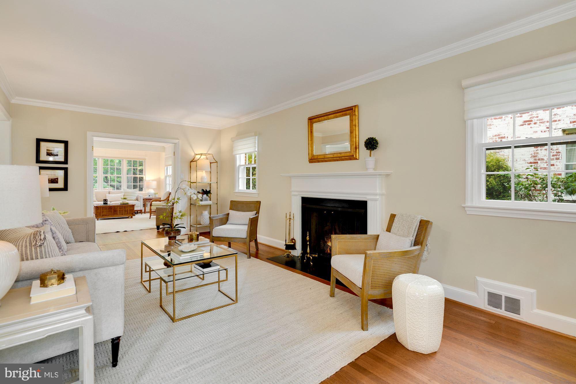 CHEVY CHASE VILLAGE - Residential