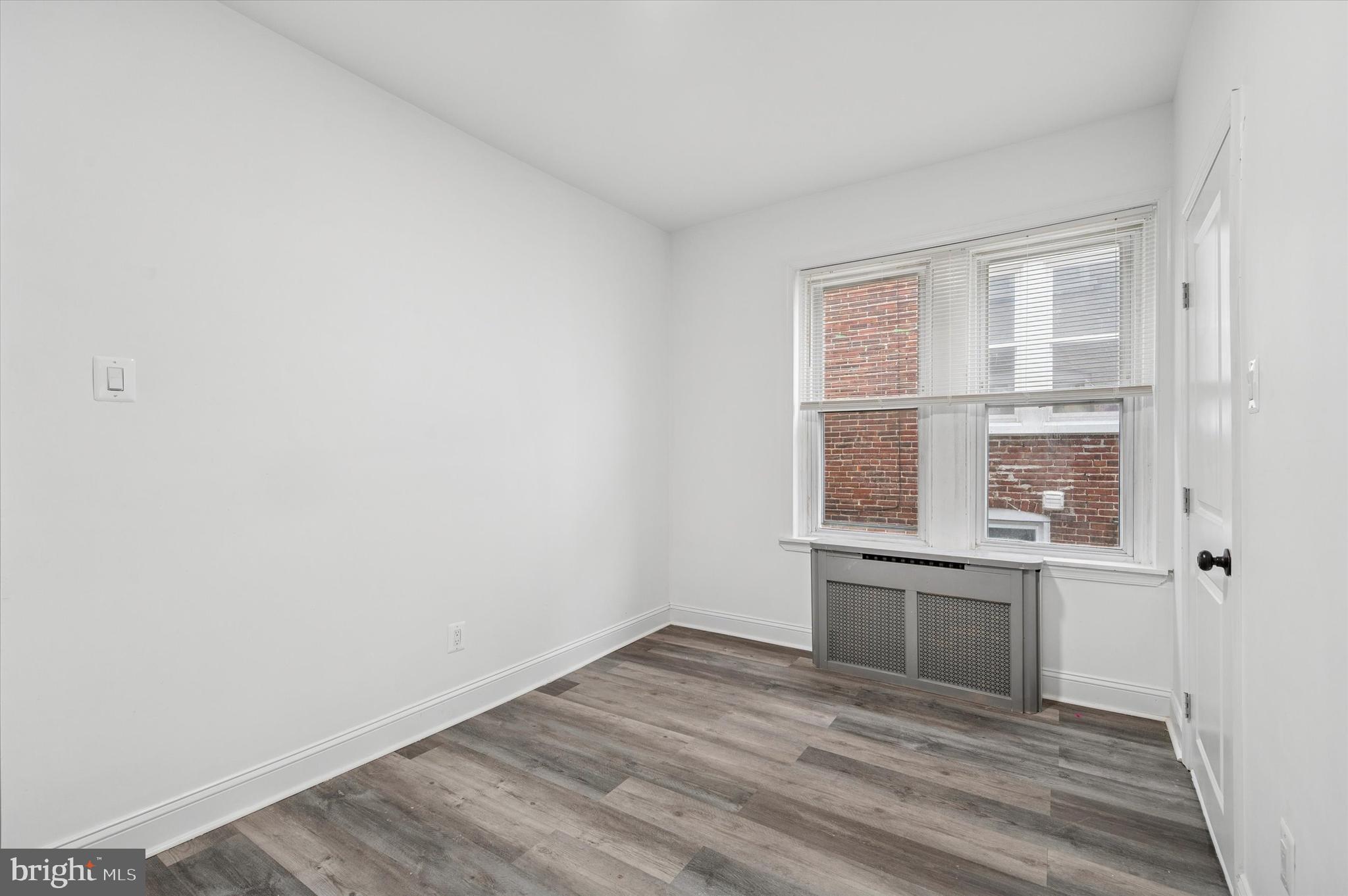 LINWOOD - Residential