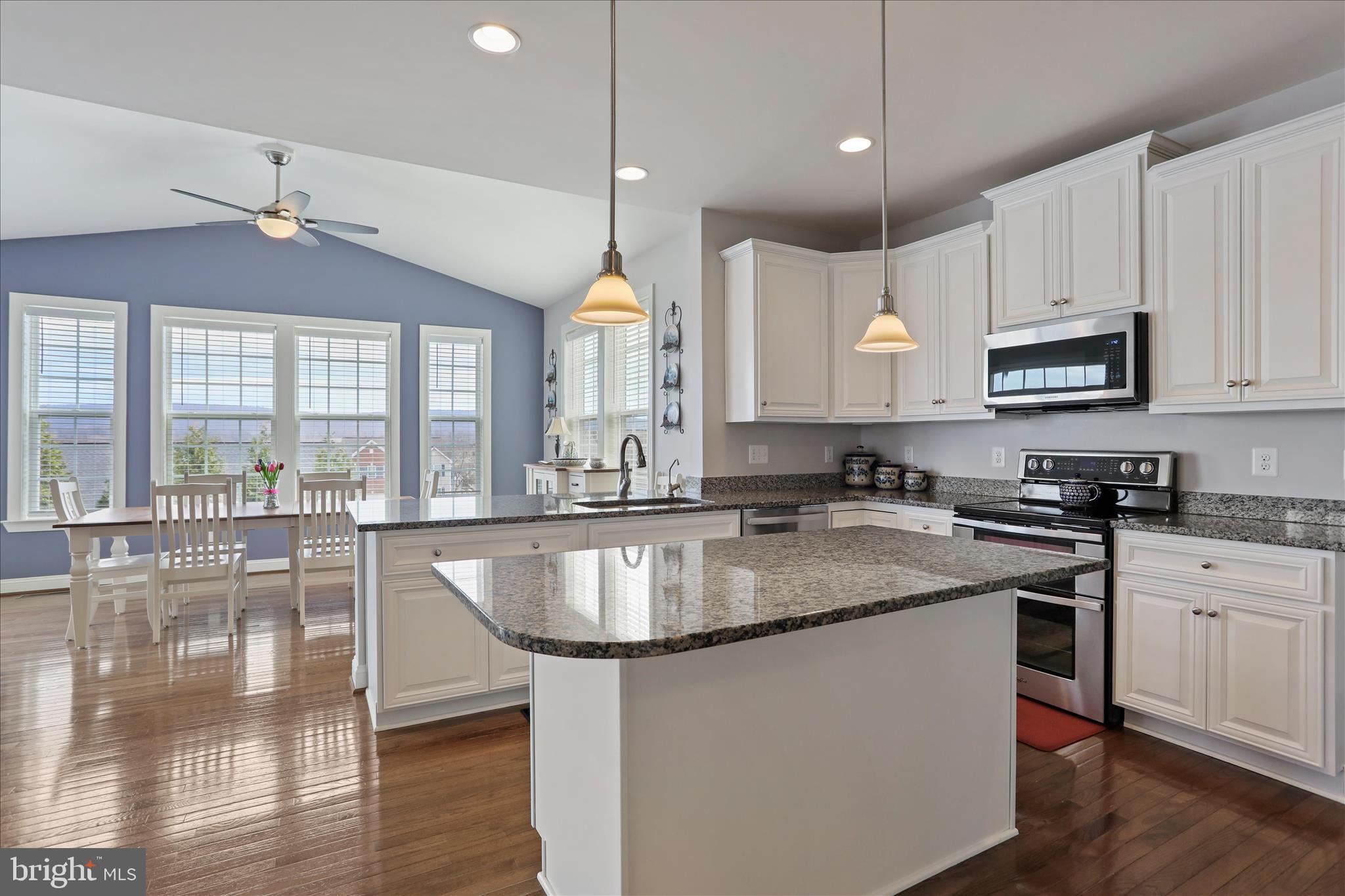 SHERIDAN ESTATES - Residential