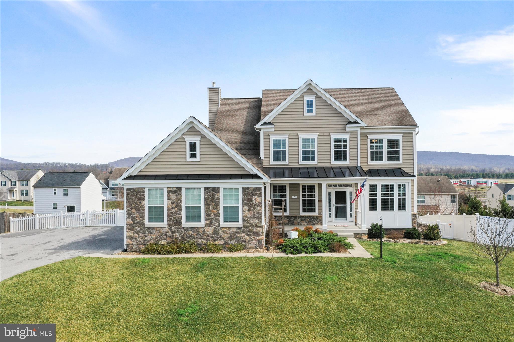 181 LOOKOUT MOUNTAIN COURT