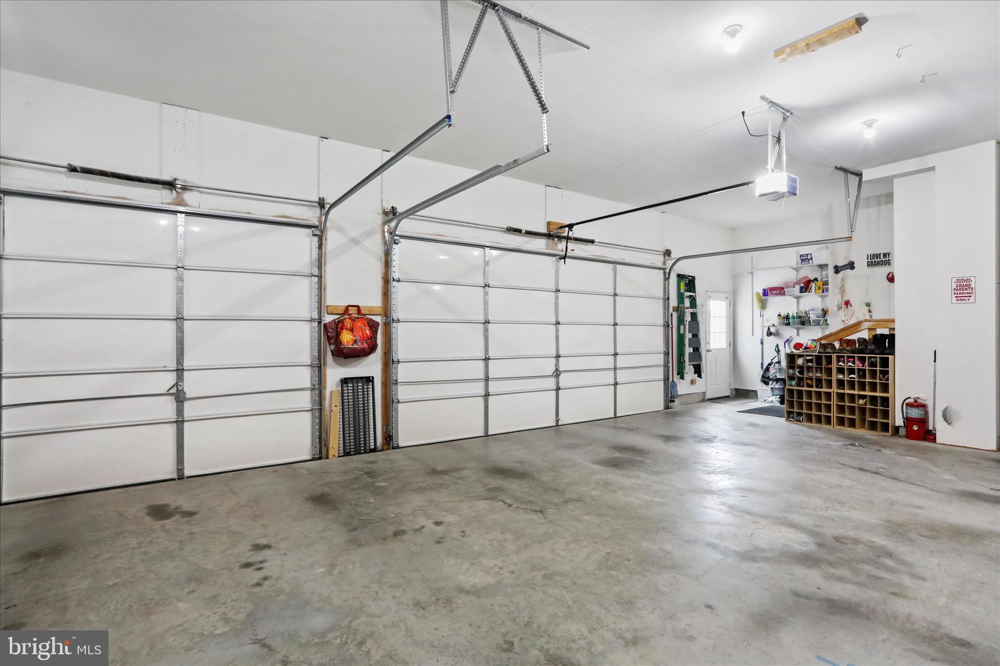 SHERIDAN ESTATES - Residential