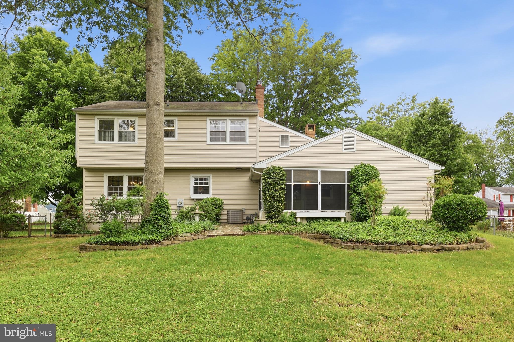 WOODCREST - Residential