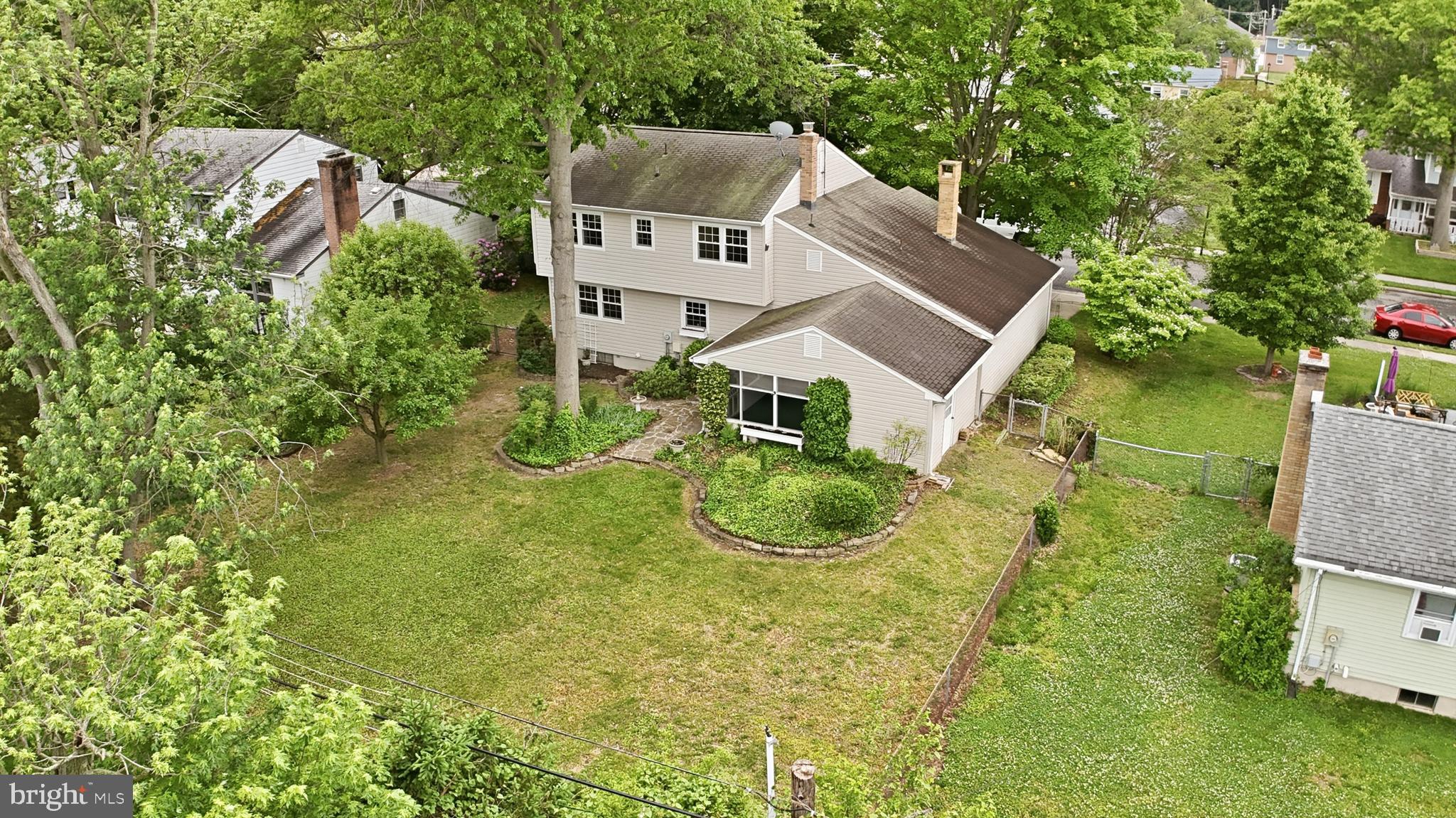 WOODCREST - Residential