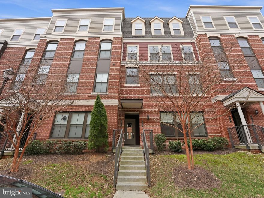 Welcome and rarely available Townhouse style condo in Fairfax sought after Mount Vineyard Community!  This 2 level and 1 car garage home offers Open living space, Wide Plank hardwood floors, over sized windows! The recently updated kitchen offers white on white kitchen cabinets, Quartz countertops, New Stainless steal appliances, large oversized island, and ample space for dining and entertaining! A 2 sided gas fireplace adds warmth to both the living and dining areas and a powder room that completes the main level!  Upstairs the spacious primary suite includes a large walk in closet with a custom modern with dual vanities and a glass enclosed shower.  Two additional bedrooms, a stylish hall full bath and a full size laundry room on the 2nd level. Built in 2017 the home includes updated lighting and an updated electrical outlet for your electrical vehicle! Located minutes from Downtown Fairfax, Local Parks, Dining, and major commuter Routes including I-66, Route 23, Route 50/29, and 495 and Fairfax Metro.