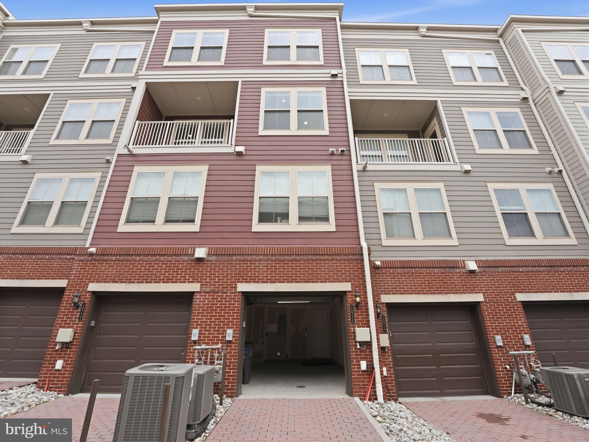 MOUNT VINEYARD - Residential