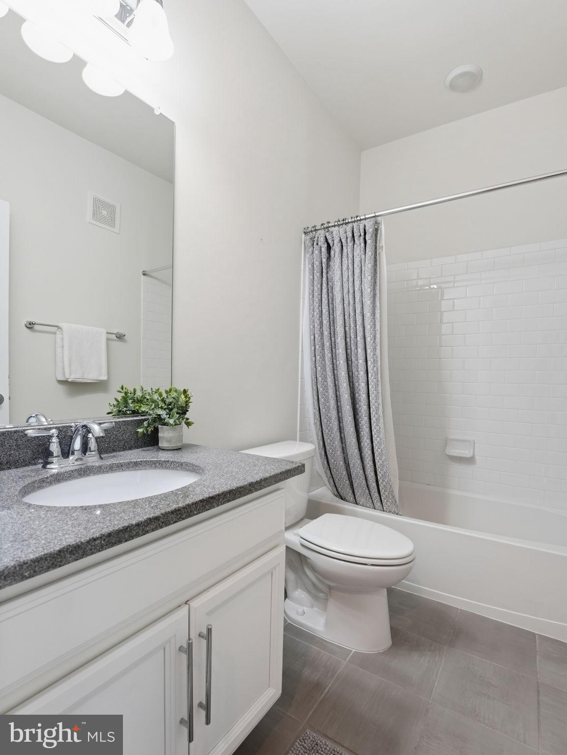 MOUNT VINEYARD - Residential