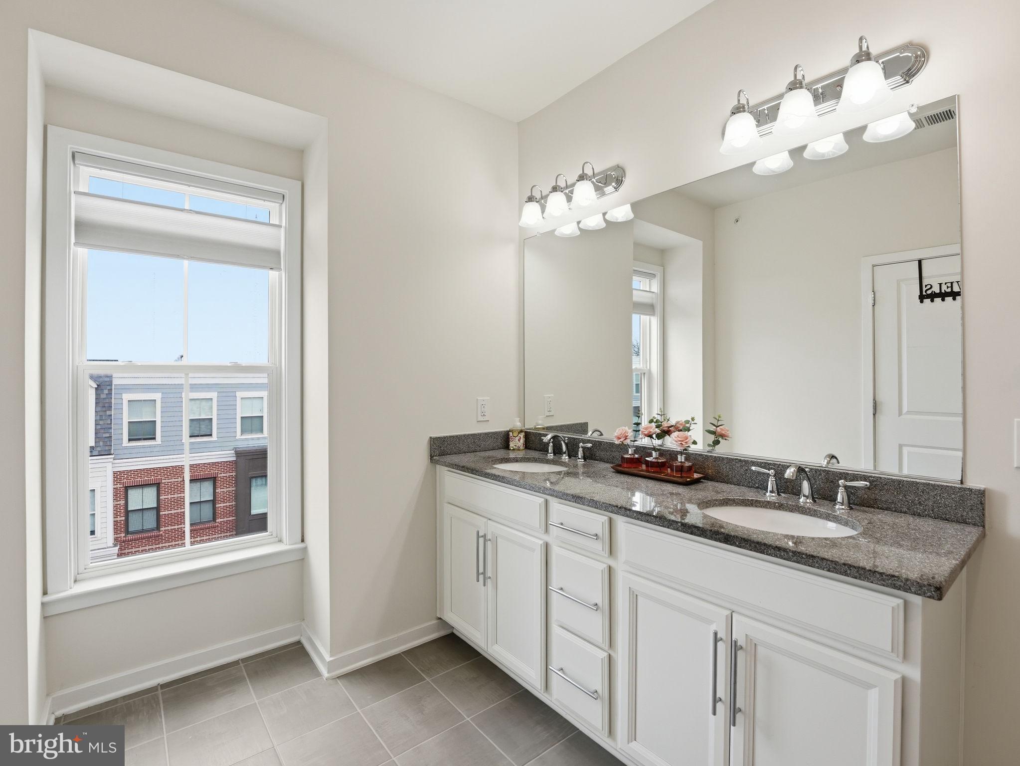 MOUNT VINEYARD - Residential