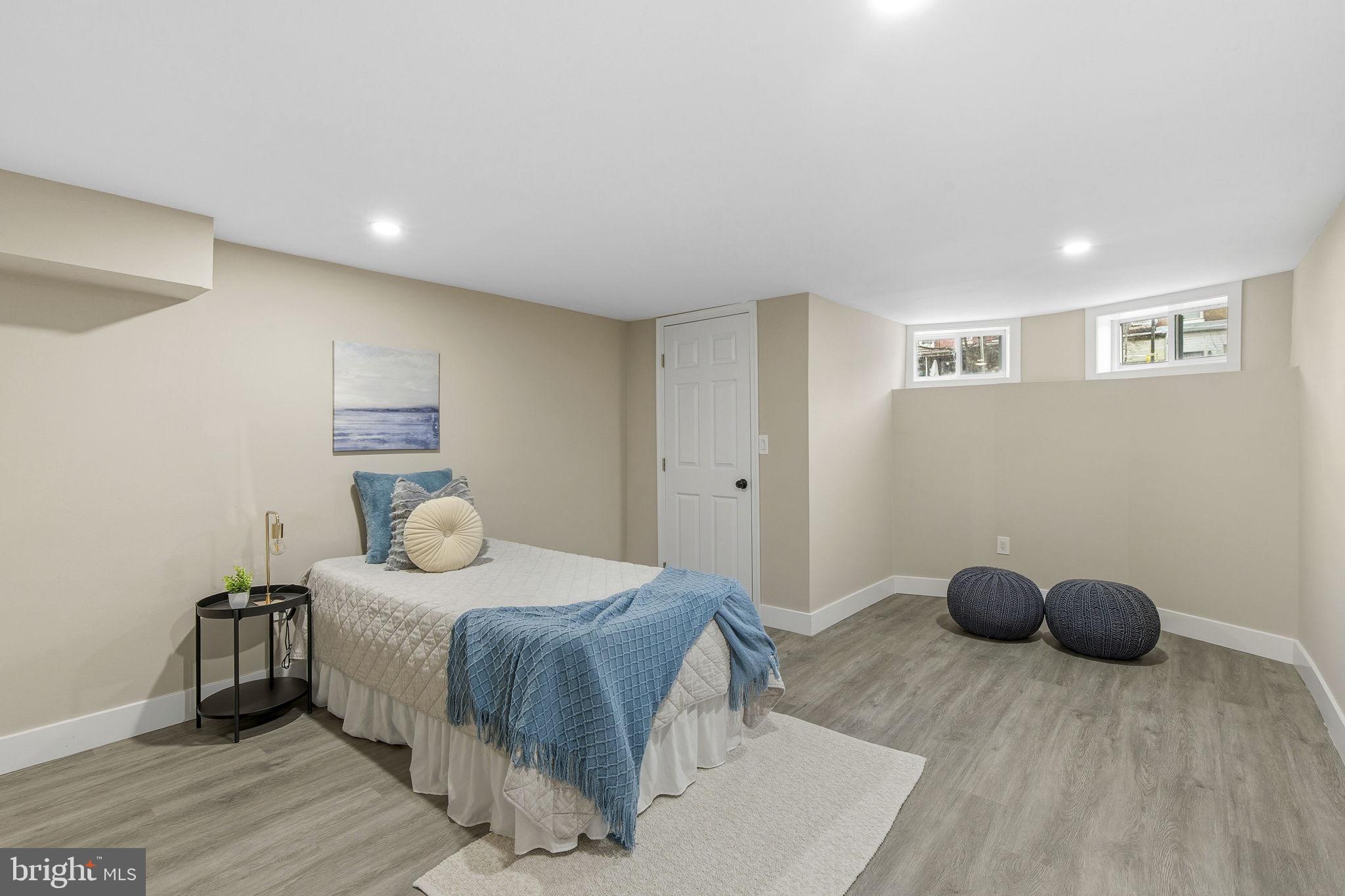 WYMAN PARK HAMPDEN - Residential