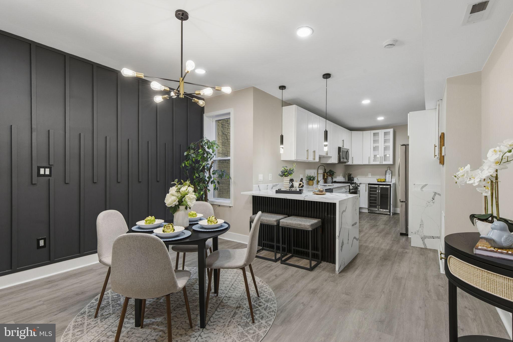 WYMAN PARK HAMPDEN - Residential