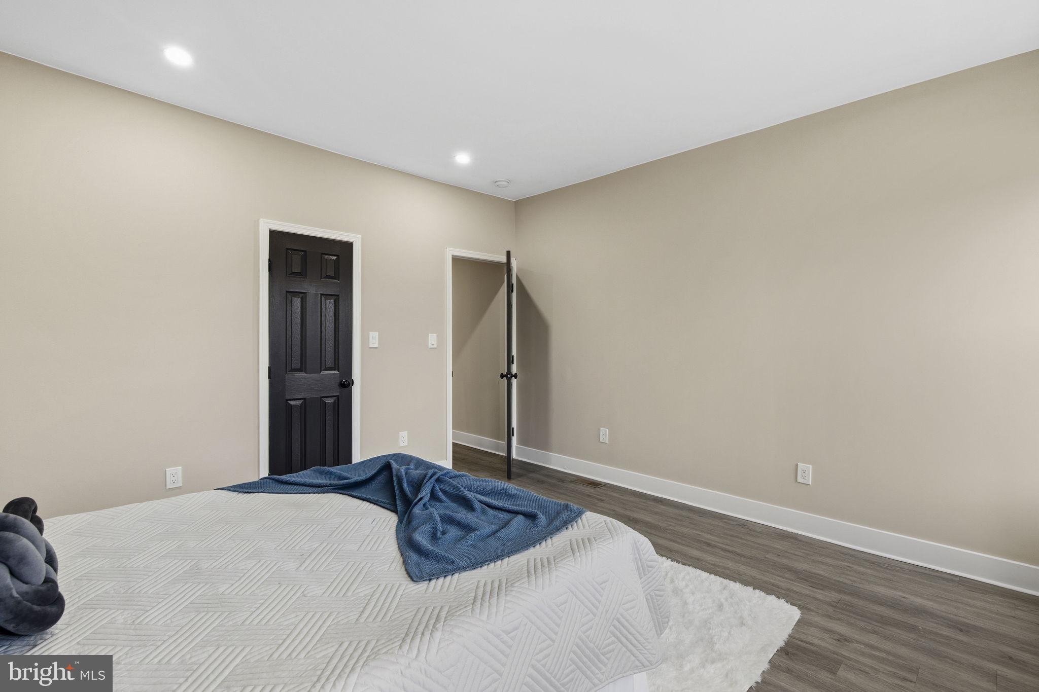 WYMAN PARK HAMPDEN - Residential