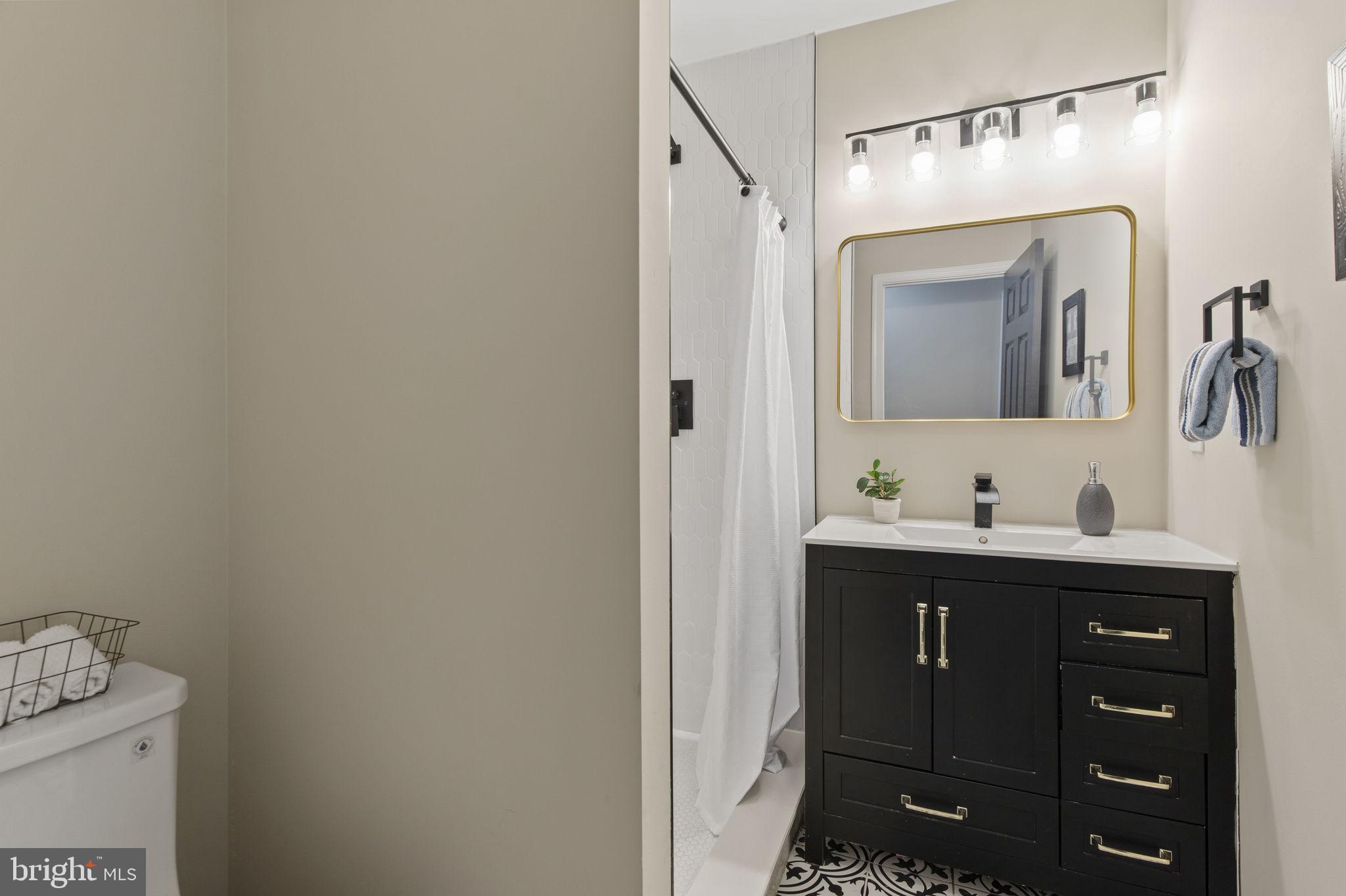 WYMAN PARK HAMPDEN - Residential