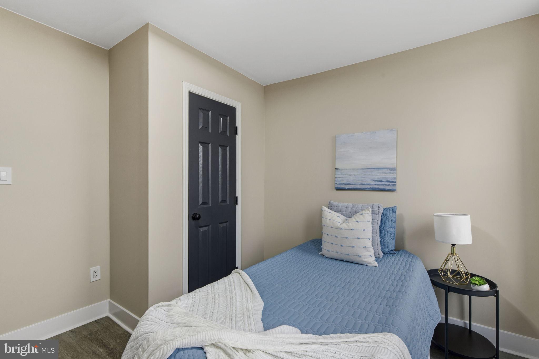 WYMAN PARK HAMPDEN - Residential