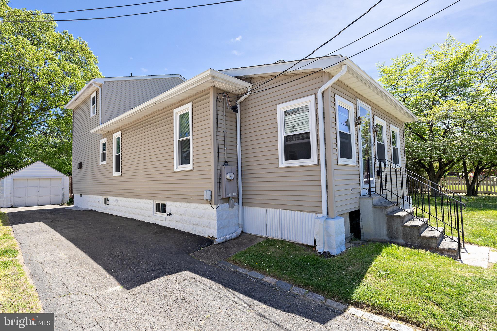 232 SYLVAN AVENUE