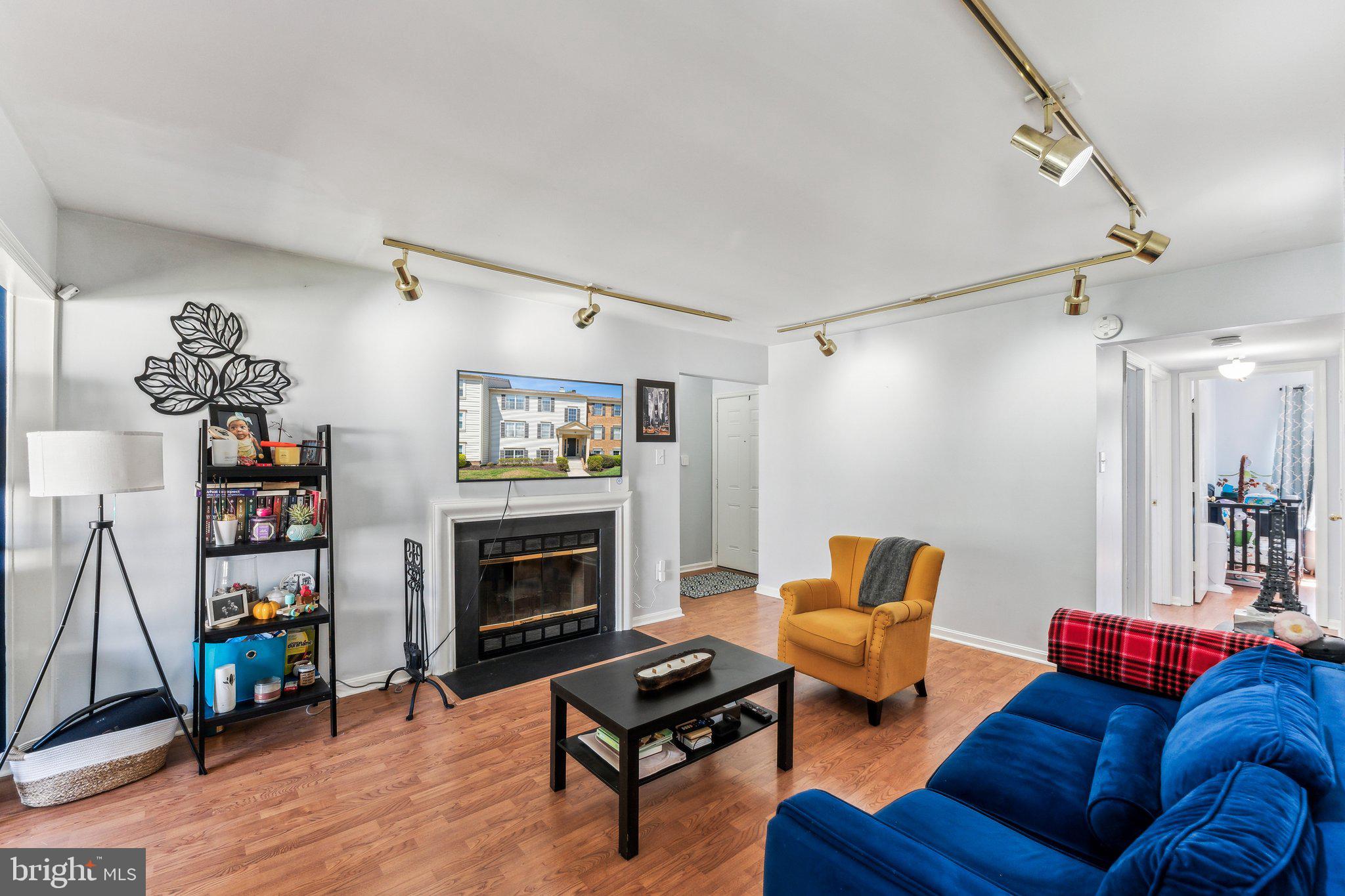 16 NORMANDY SQUARE COURT 3CE