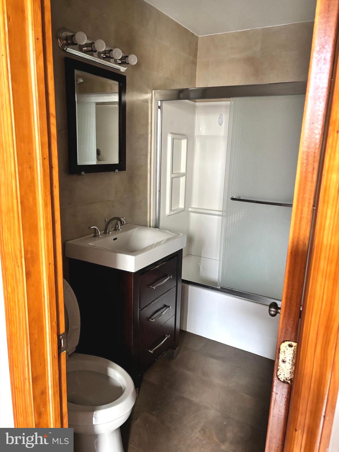 WEST POPLAR - Residential Lease