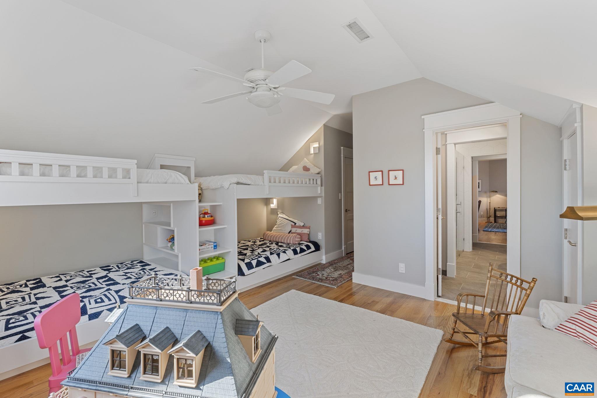 COLA WOODS - Residential