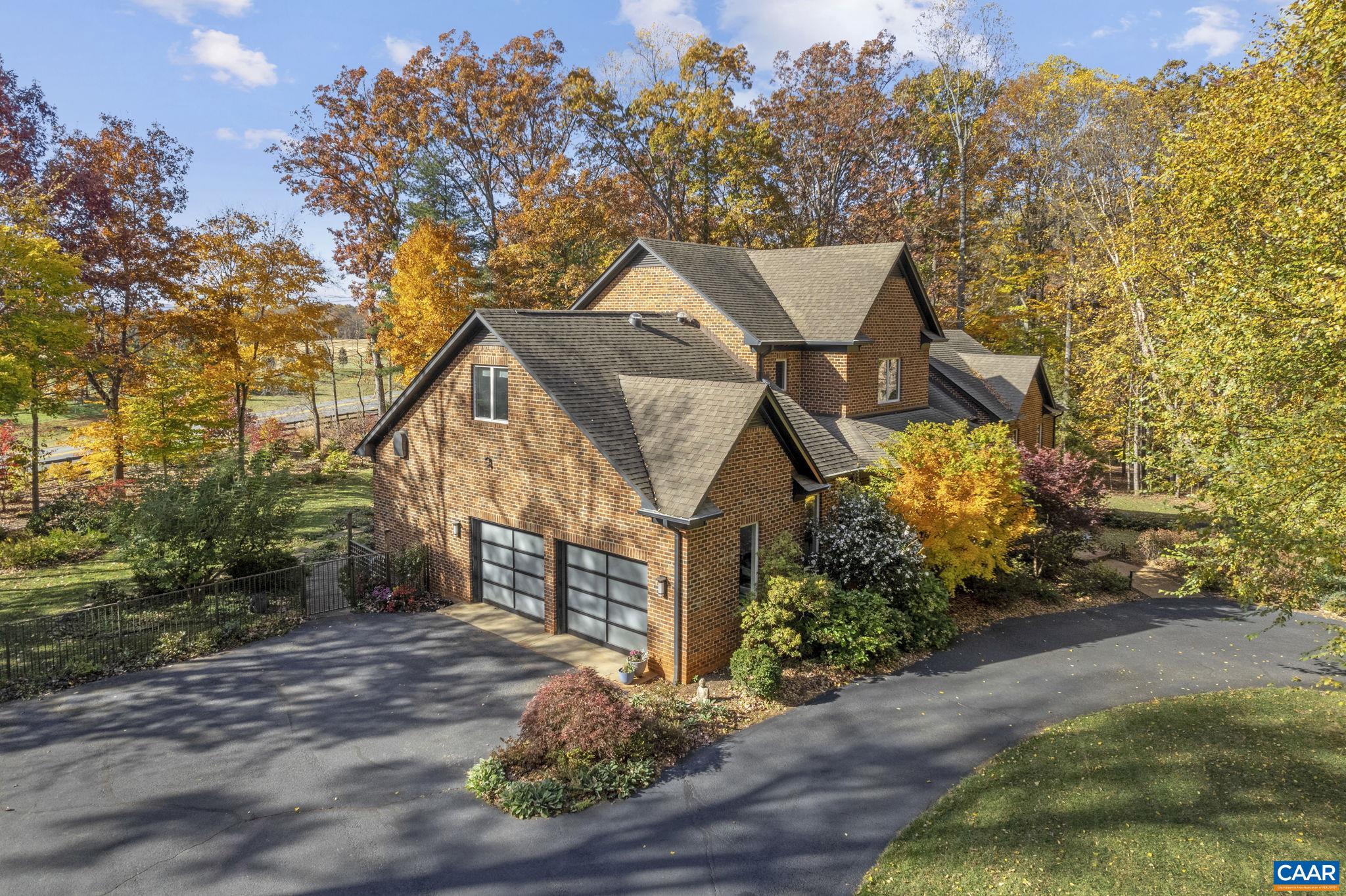 COLA WOODS - Residential