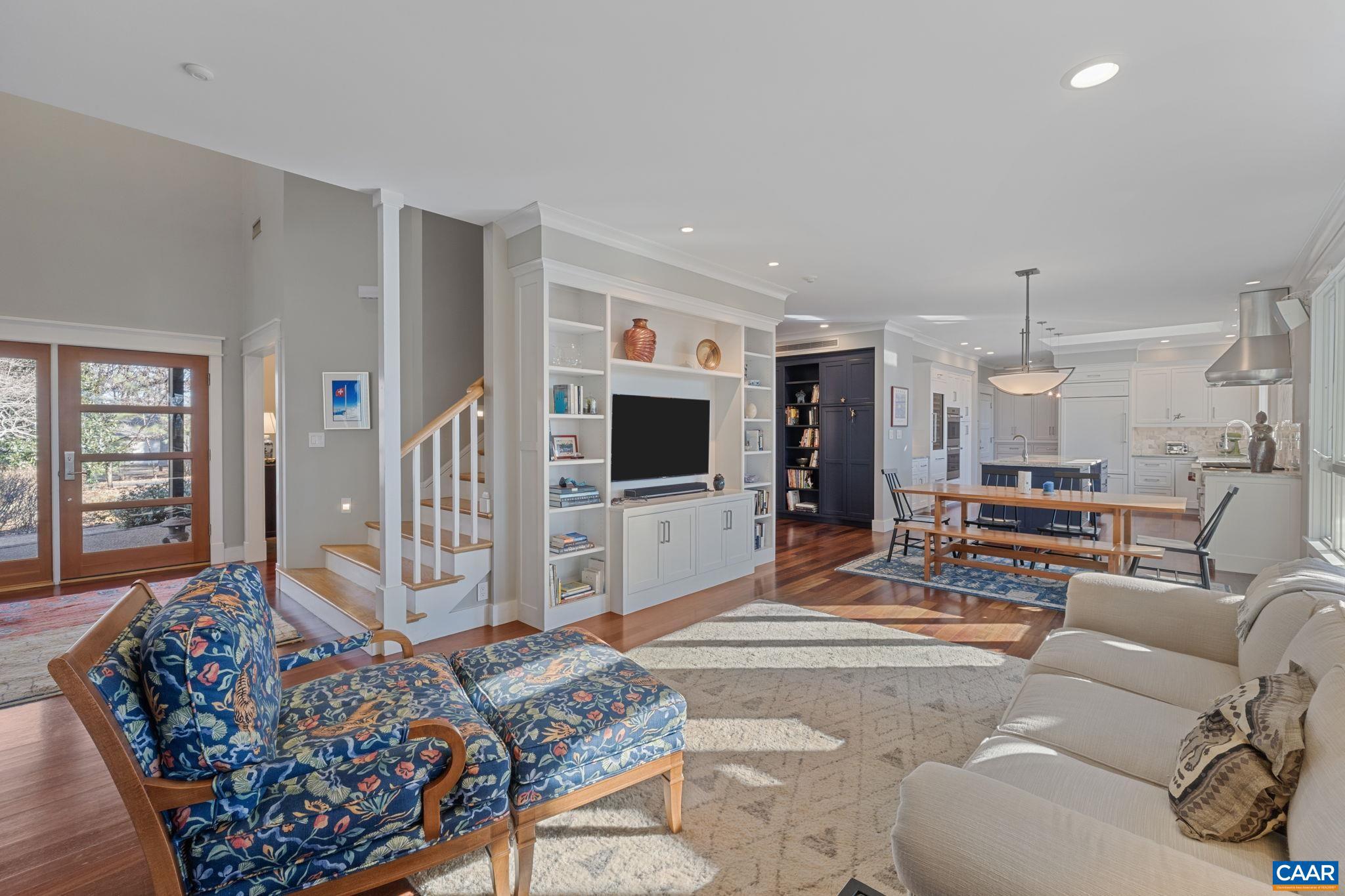 COLA WOODS - Residential