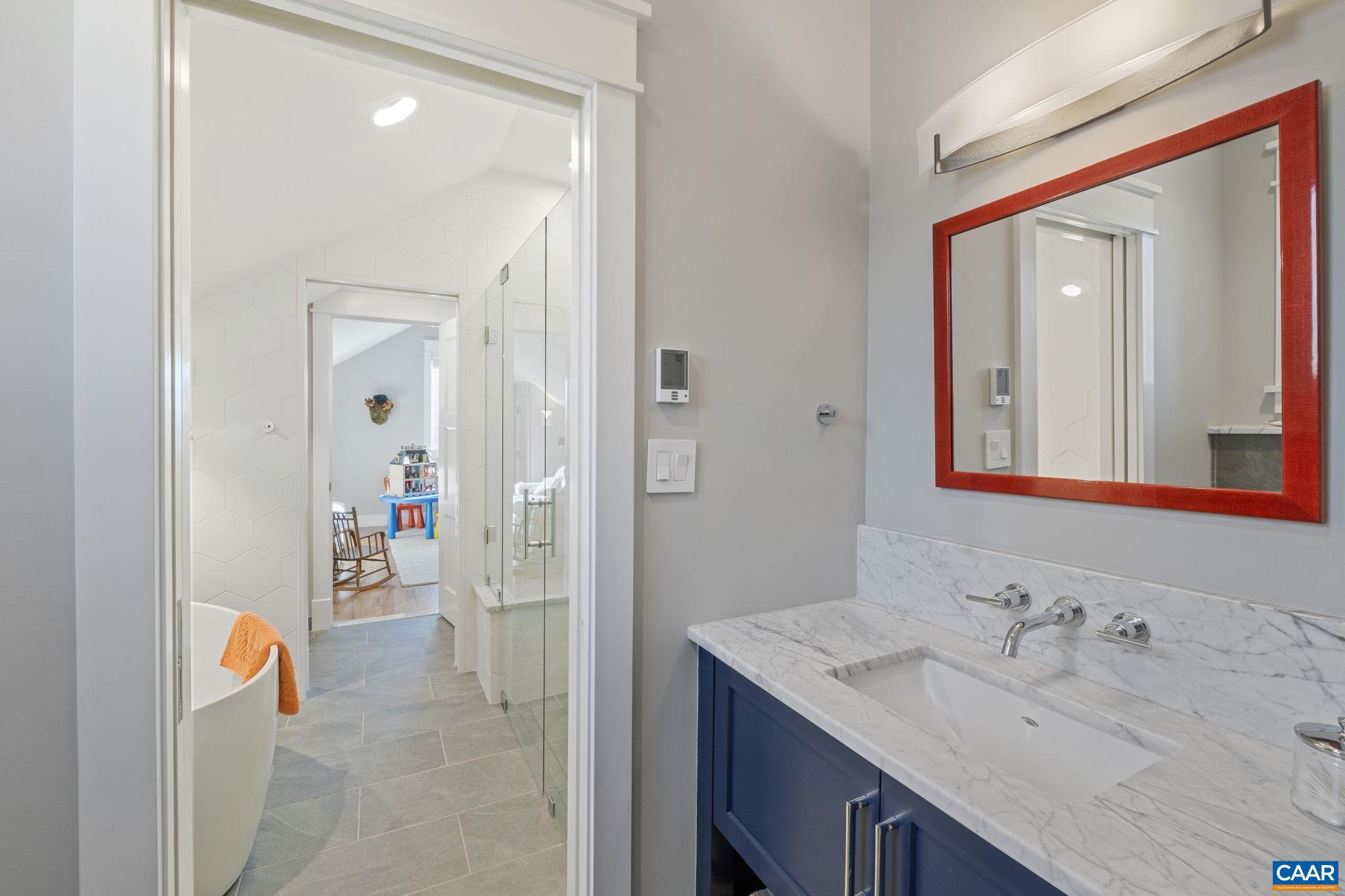 COLA WOODS - Residential