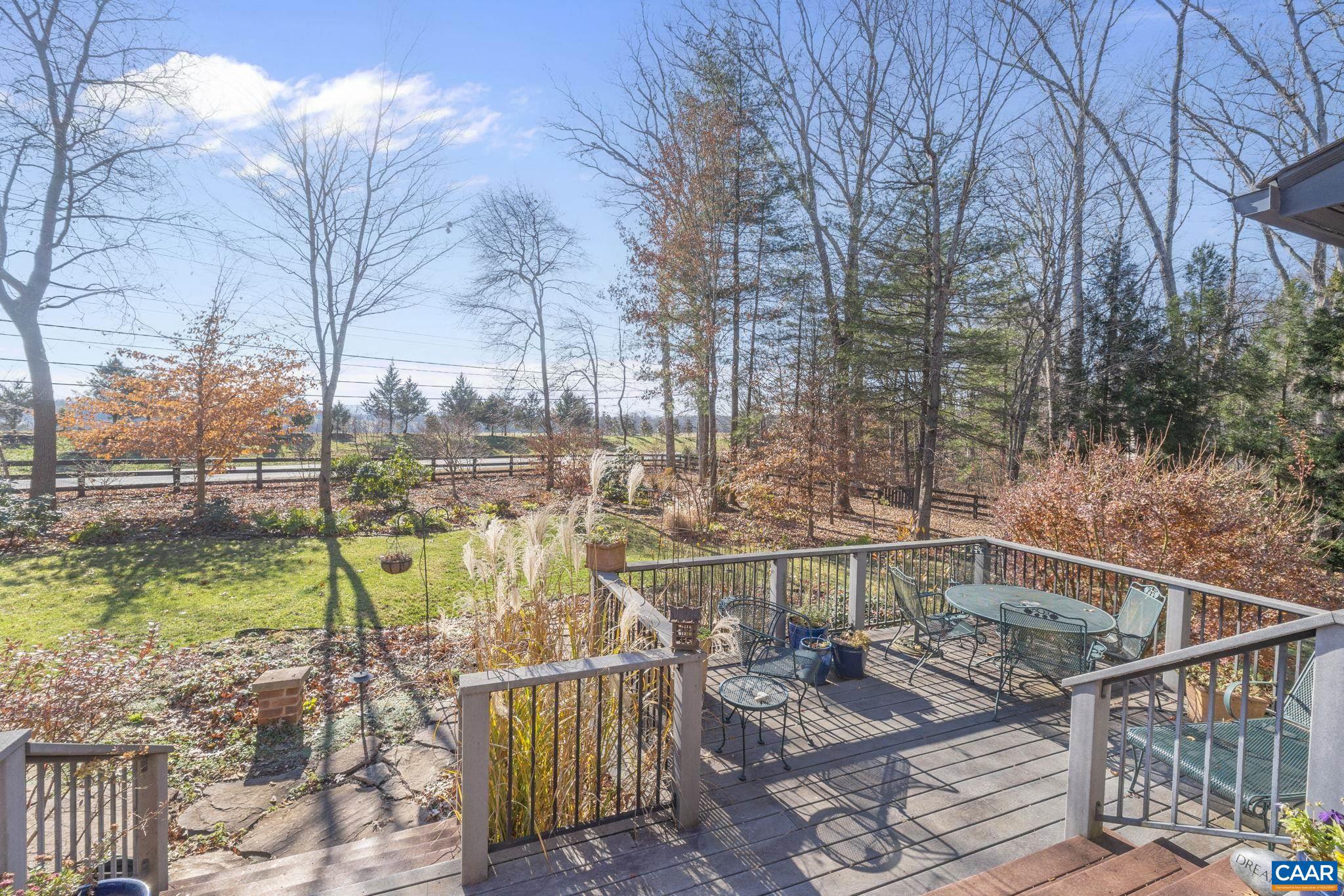 COLA WOODS - Residential