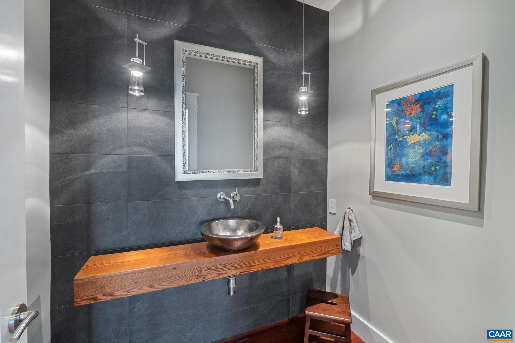 COLA WOODS - Residential