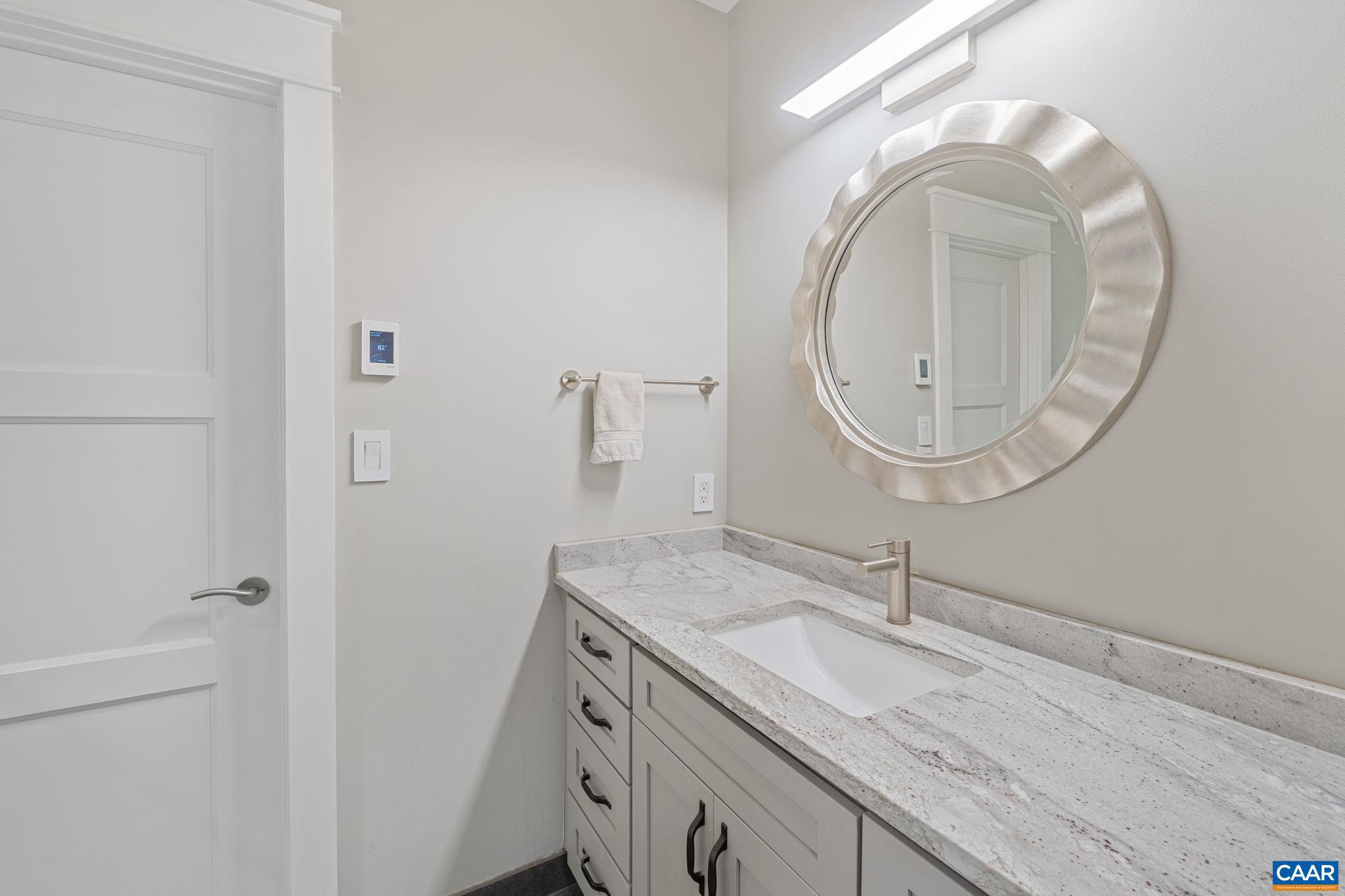 COLA WOODS - Residential