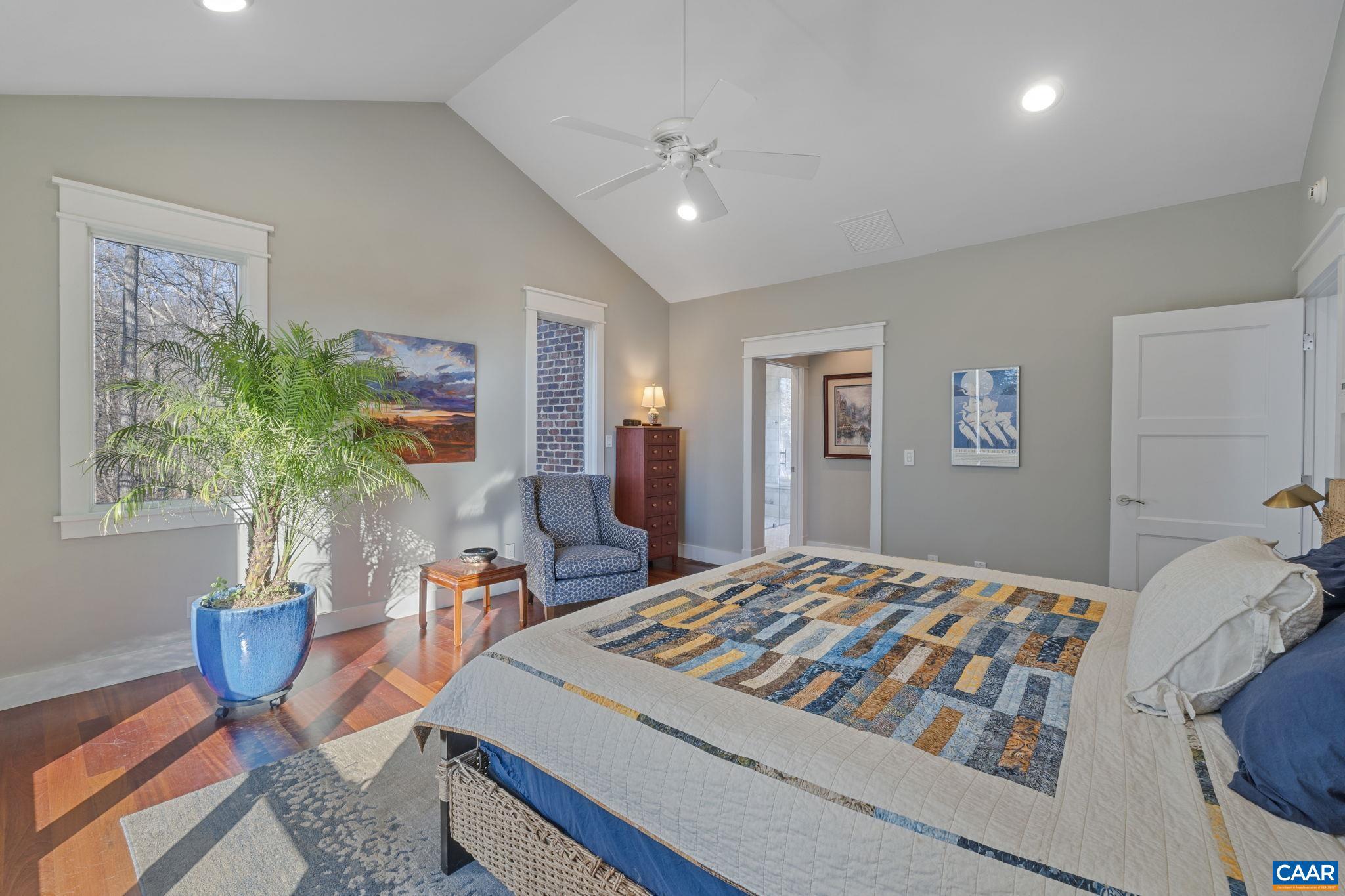 COLA WOODS - Residential