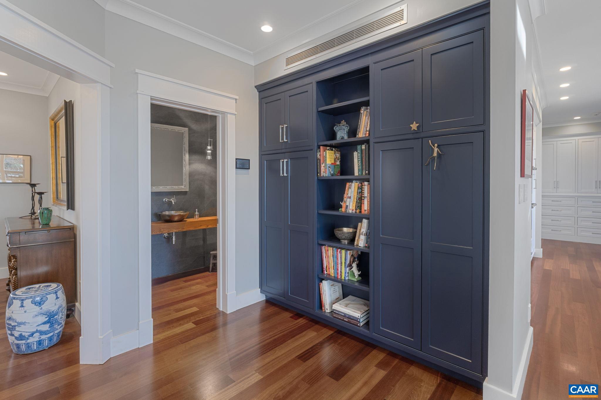 COLA WOODS - Residential