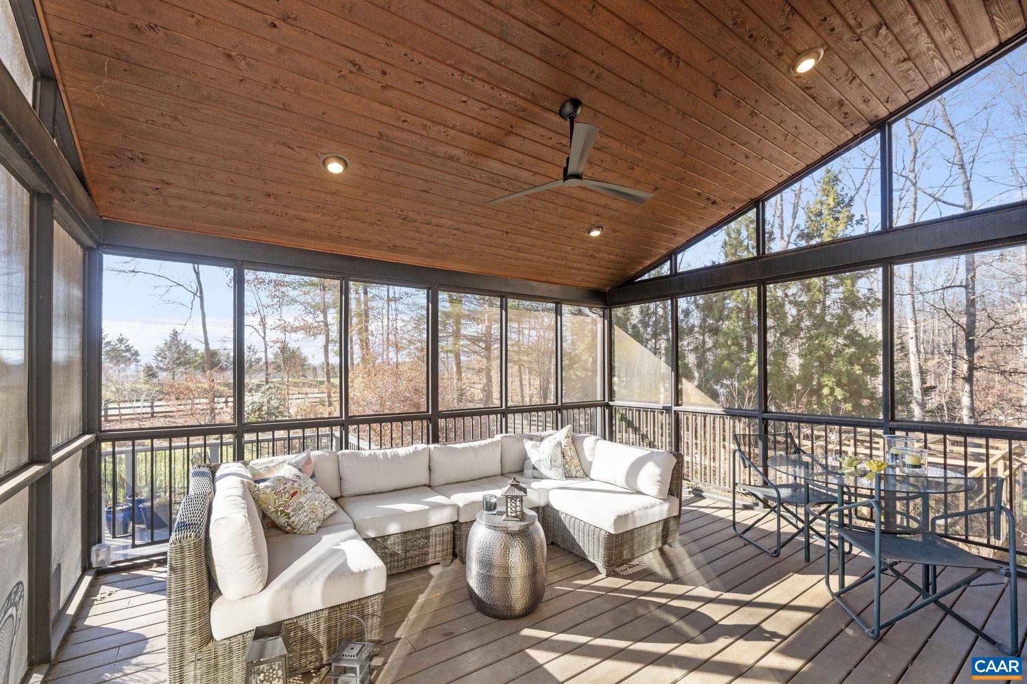 COLA WOODS - Residential