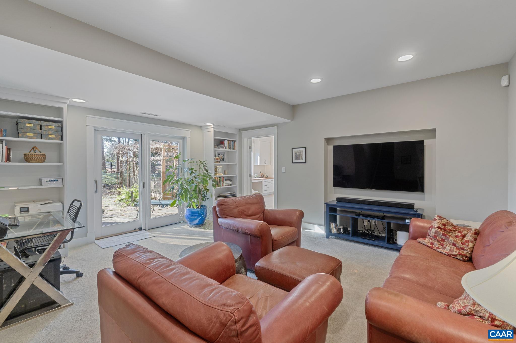 COLA WOODS - Residential