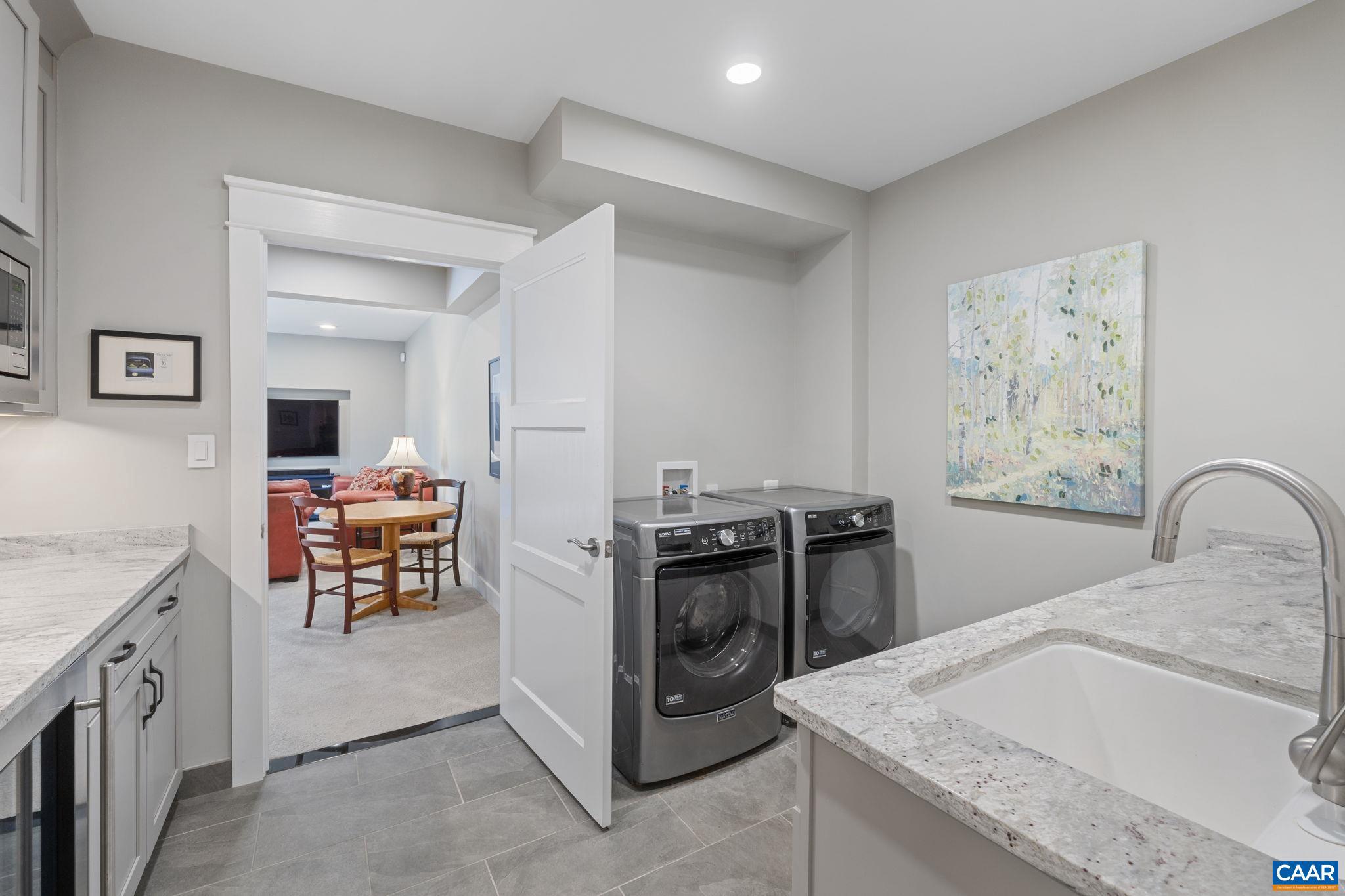 COLA WOODS - Residential