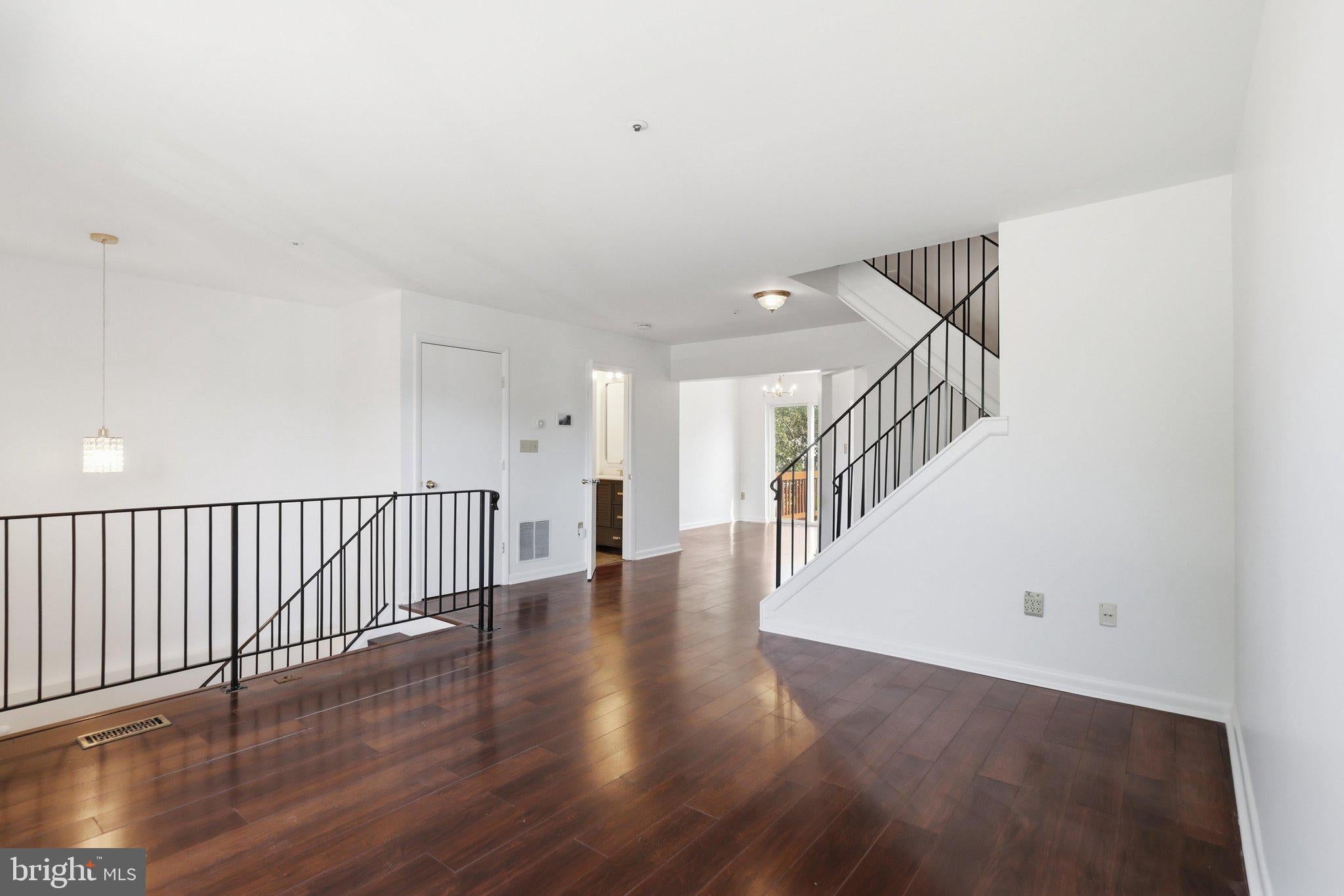 3530 PRINCESS CAROLINE COURT