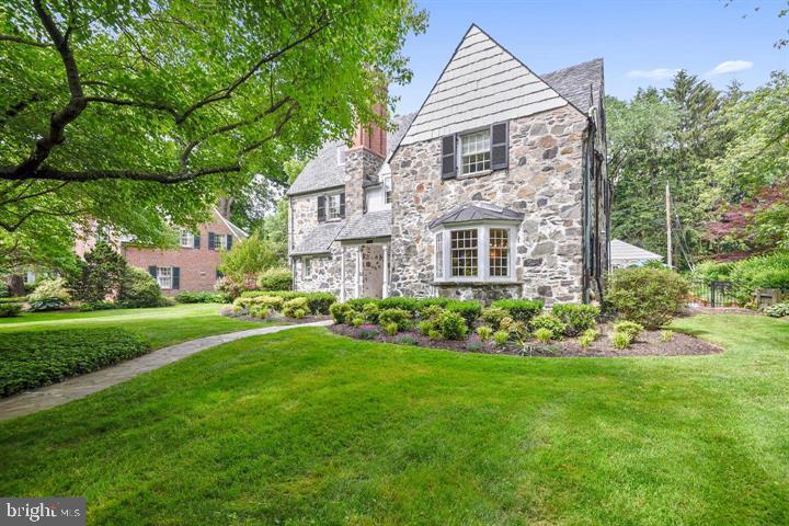 HOMELAND HISTORIC DISTRICT - Residential