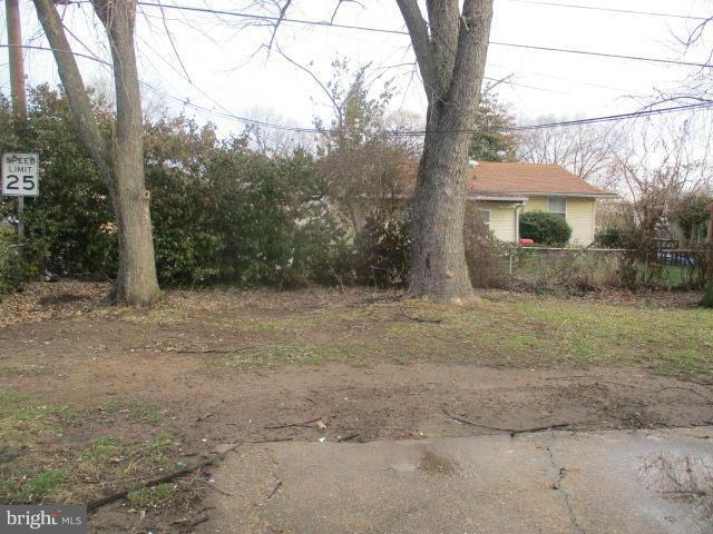 MUNROE GARDENS - Residential