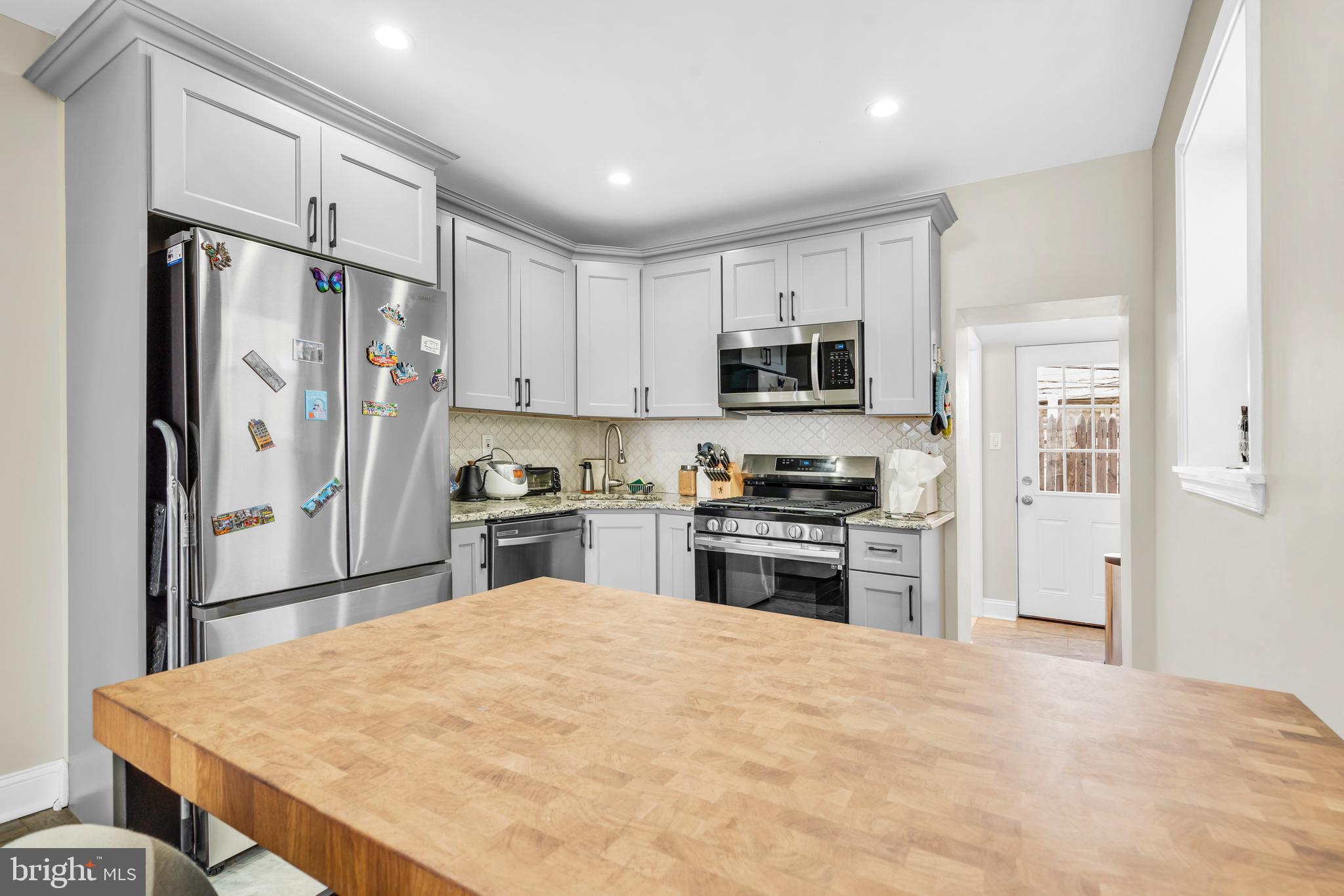 WHITMAN - Residential